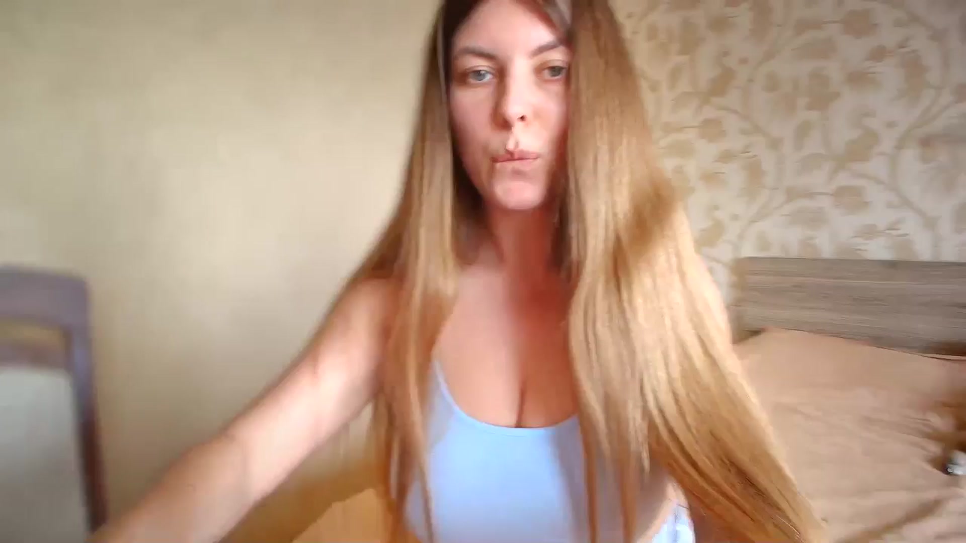 Gallery image thumbnail from BloodyMaria's myfreecams stream on, 09/11/2024, 10:27 image 15 of 20