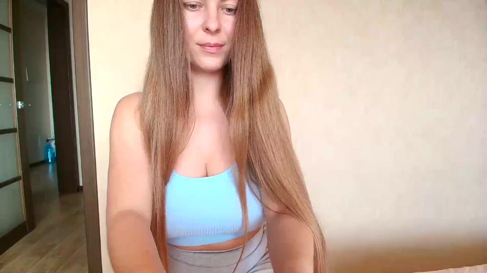 Gallery image thumbnail from BloodyMaria's myfreecams stream on, 09/11/2024, 11:05 image 4 of 20