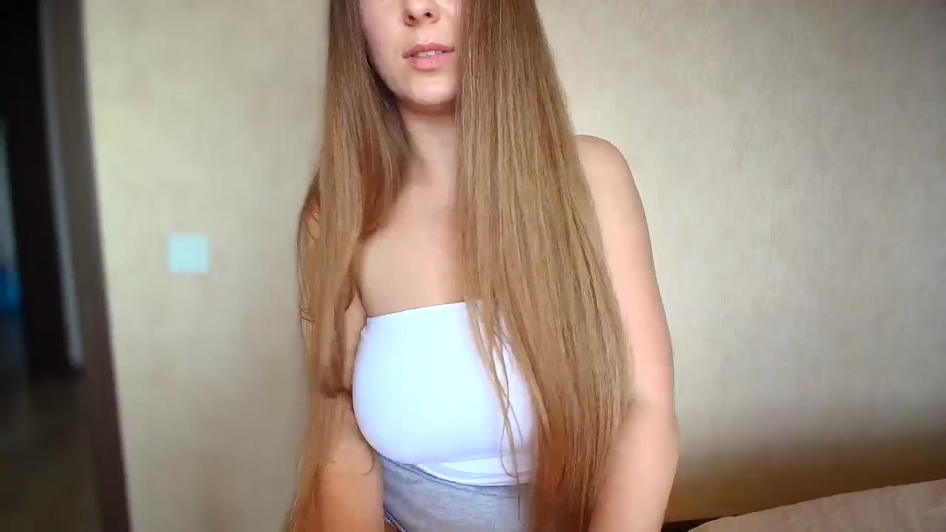 Gallery image thumbnail from BloodyMaria's myfreecams stream on, 09/12/2024, 11:53 image 19 of 20