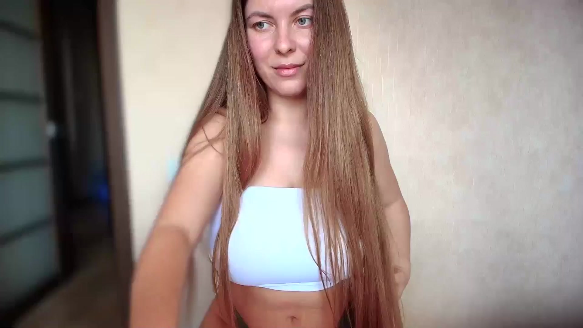 Gallery image thumbnail from BloodyMaria's myfreecams stream on, 09/25/2024, 13:09 image 19 of 20