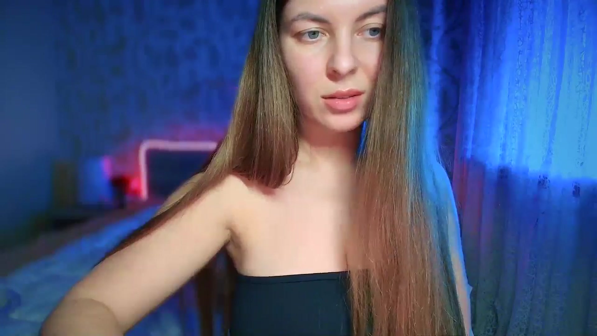 Gallery image thumbnail from BloodyMaria's myfreecams stream on, 12/15/2024, 17:01 image 20 of 20