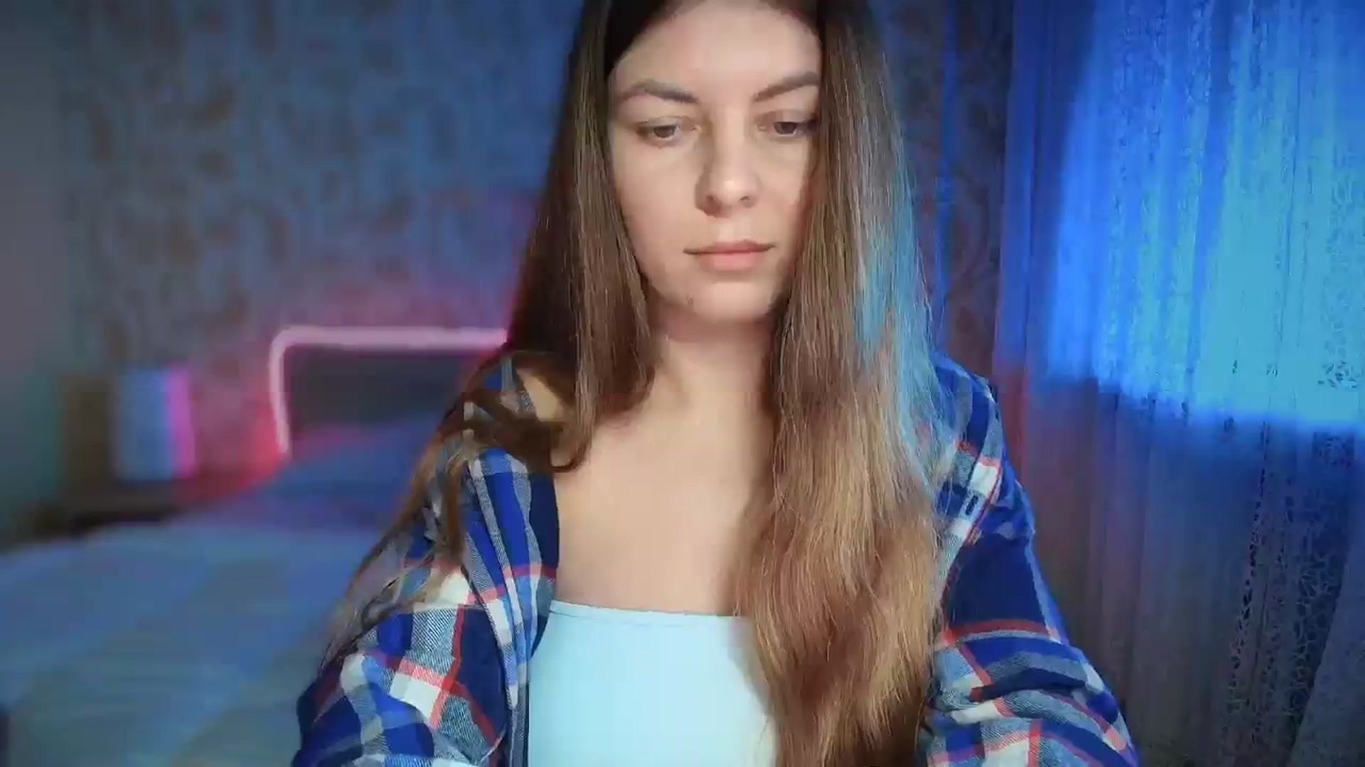 Gallery image thumbnail from BloodyMaria's myfreecams stream on, 12/22/2024, 12:14 image 6 of 20