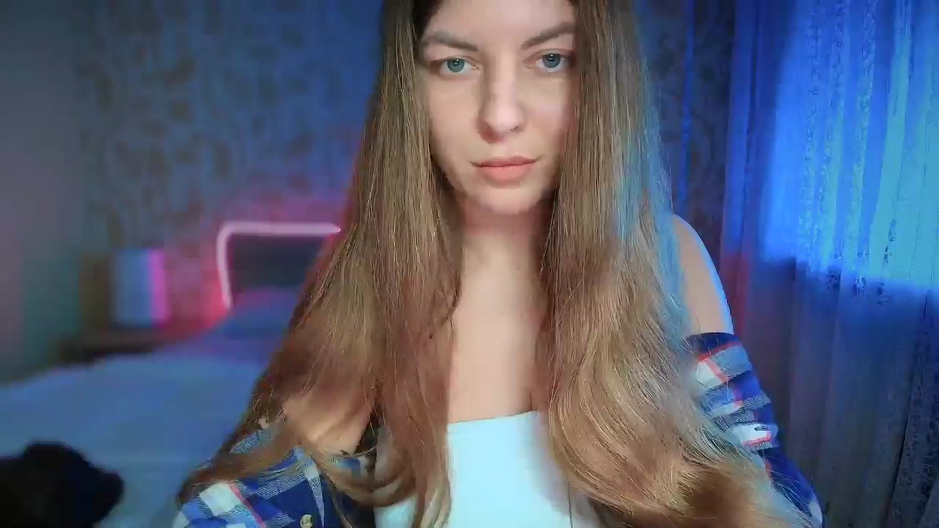 Gallery image thumbnail from BloodyMaria's myfreecams stream on, 12/22/2024, 12:14 image 2 of 20