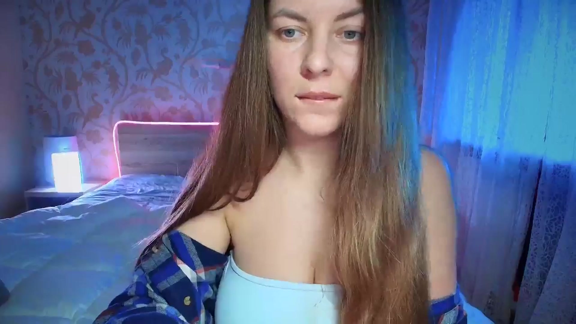 Gallery image thumbnail from BloodyMaria's myfreecams stream on, 12/22/2024, 14:25 image 2 of 20