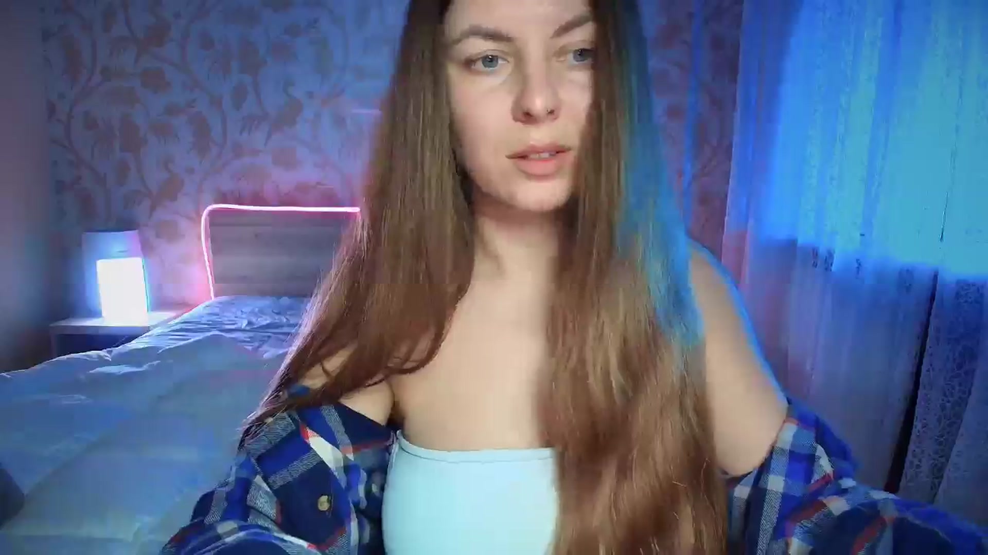 Gallery image thumbnail from BloodyMaria's myfreecams stream on, 12/22/2024, 14:25 image 6 of 20