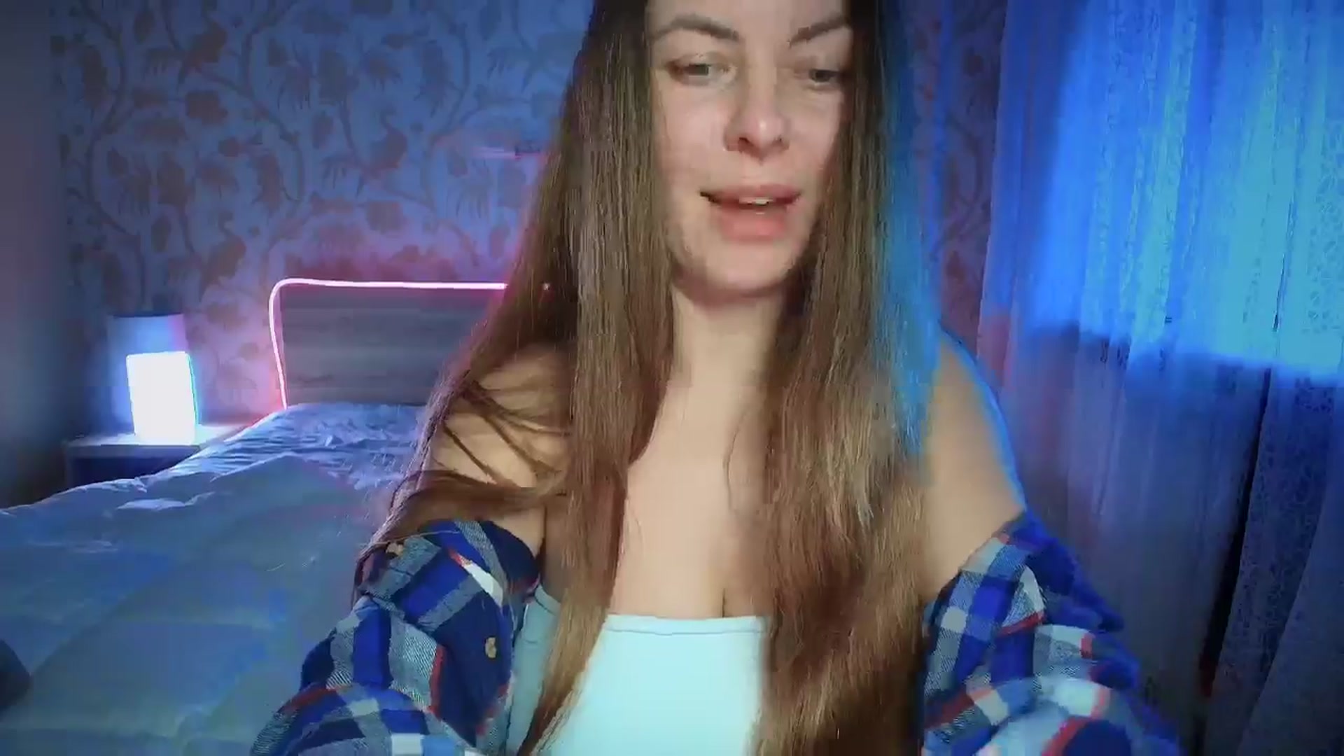 Gallery image thumbnail from BloodyMaria's myfreecams stream on, 12/22/2024, 14:25 image 7 of 20