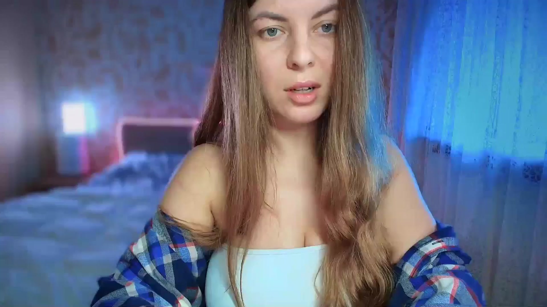 Gallery image thumbnail from BloodyMaria's myfreecams stream on, 12/24/2024, 08:30 image 13 of 20