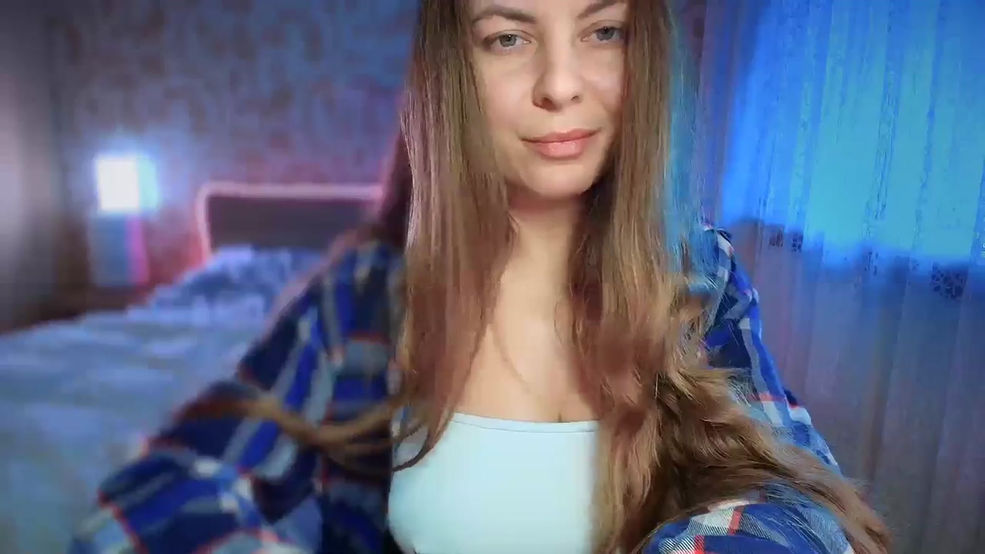 Gallery image thumbnail from BloodyMaria's myfreecams stream on, 12/24/2024, 08:30 image 17 of 20