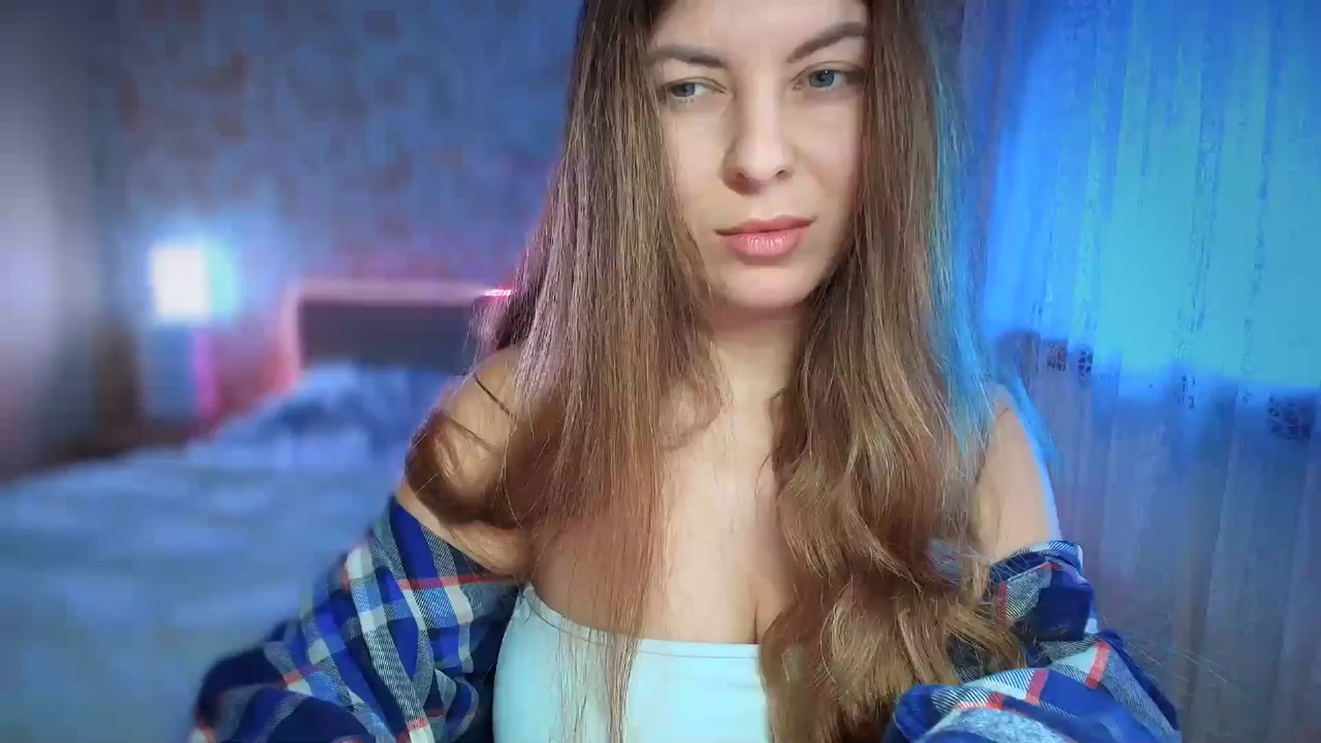Gallery image thumbnail from BloodyMaria's myfreecams stream on, 12/24/2024, 08:30 image 1 of 20