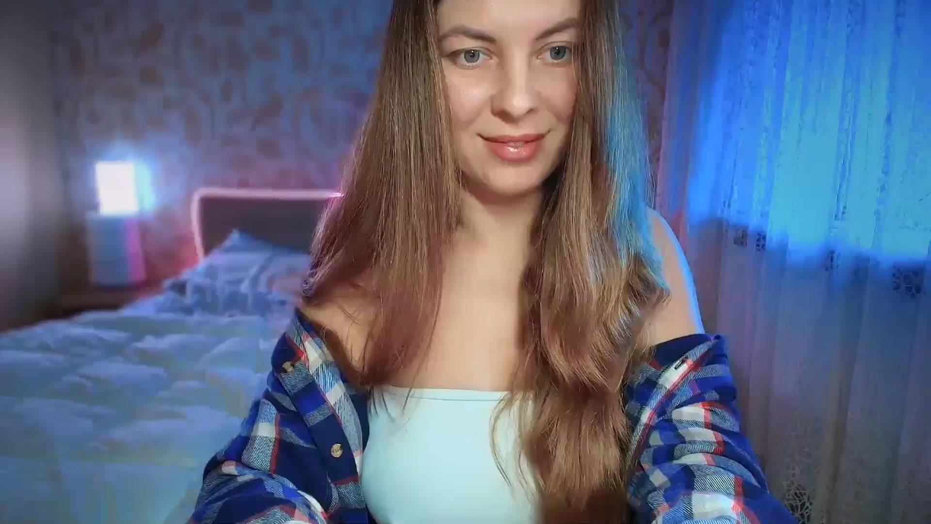 Gallery image thumbnail from BloodyMaria's myfreecams stream on, 12/24/2024, 11:08 image 1 of 20
