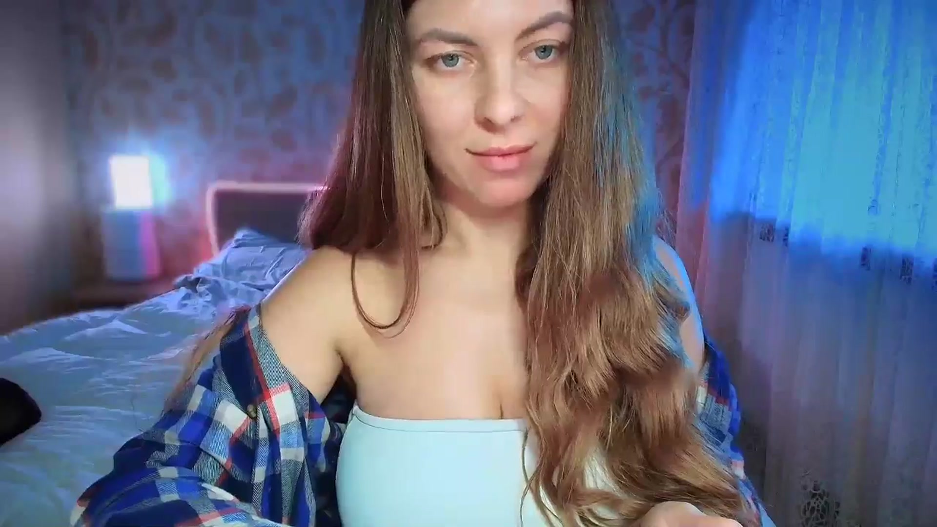 Gallery image thumbnail from BloodyMaria's myfreecams stream on, 12/24/2024, 12:26 image 8 of 20