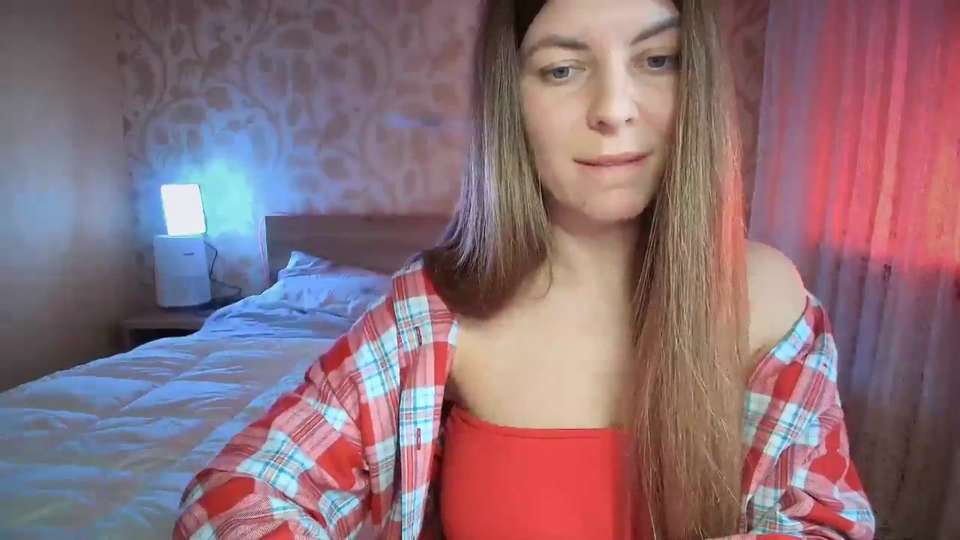 Gallery image thumbnail from BloodyMaria's myfreecams stream on, 12/25/2024, 10:34 image 4 of 20