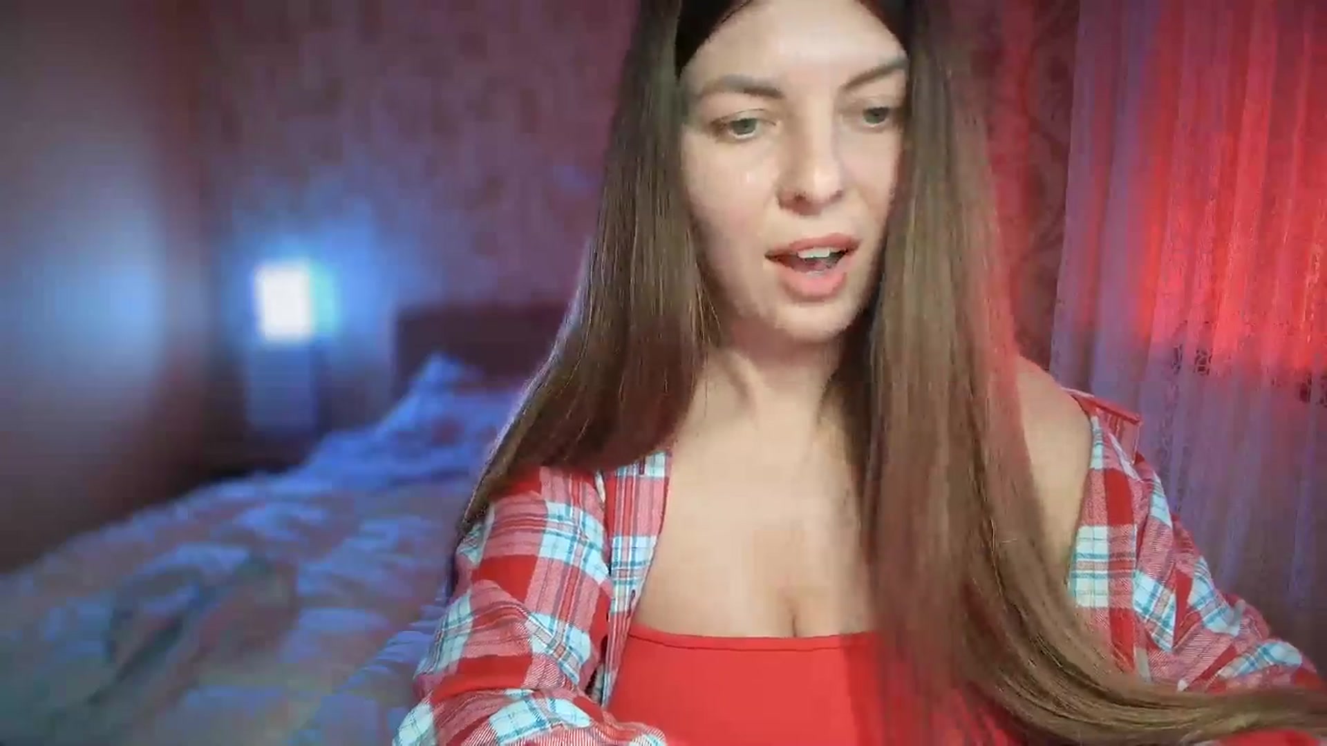 Gallery image thumbnail from BloodyMaria's myfreecams stream on, 12/25/2024, 13:31 image 16 of 20