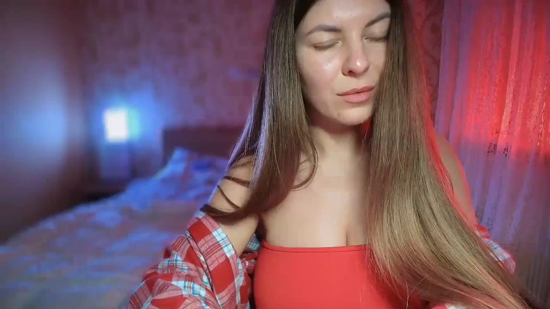Gallery image thumbnail from BloodyMaria's myfreecams stream on, 12/25/2024, 14:06 image 18 of 20