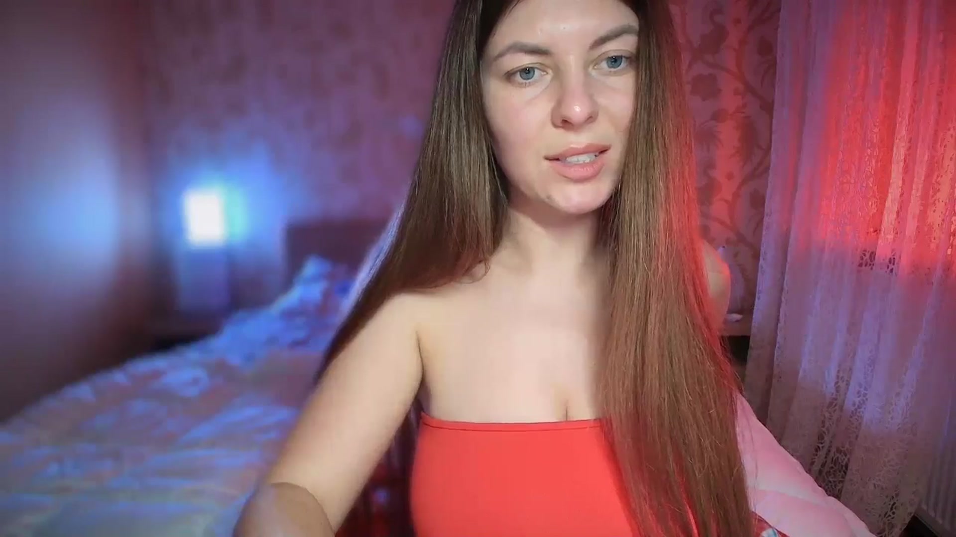 Gallery image thumbnail from BloodyMaria's myfreecams stream on, 12/25/2024, 14:36 image 2 of 20