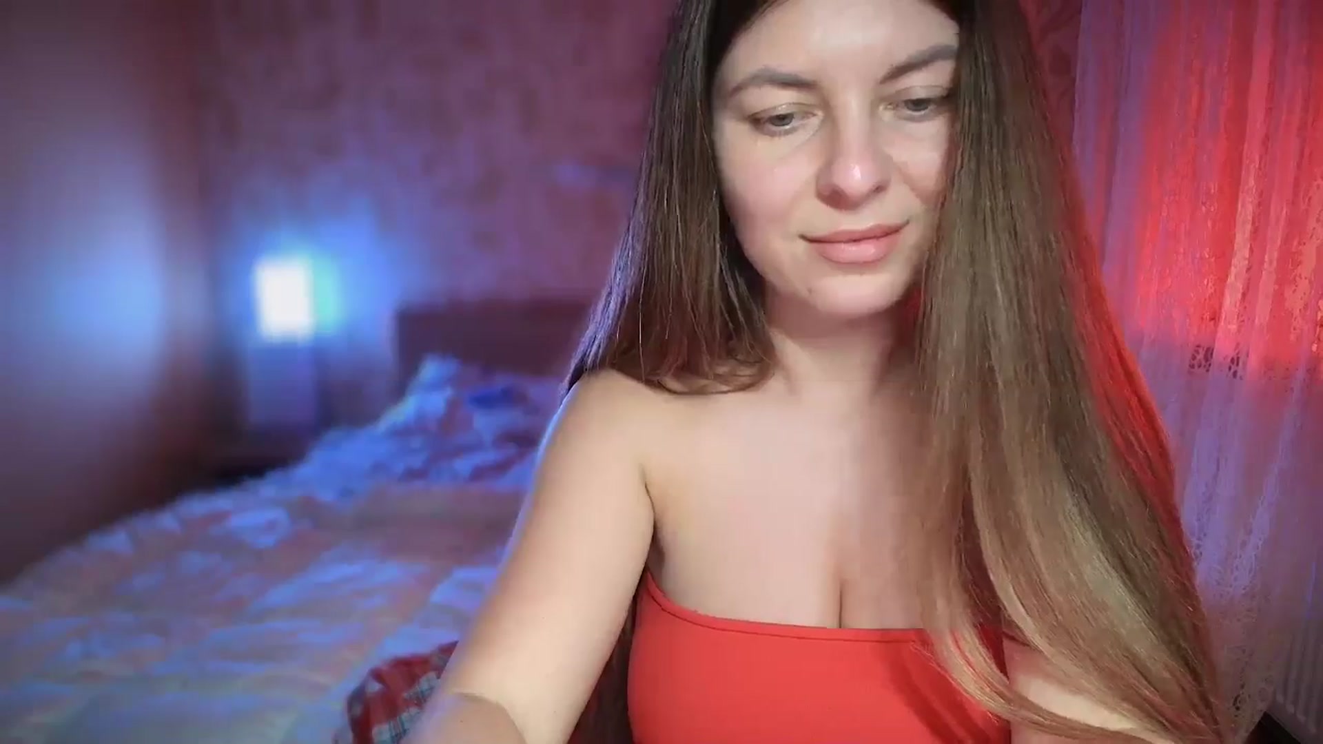 Gallery image thumbnail from BloodyMaria's myfreecams stream on, 12/25/2024, 14:36 image 3 of 20
