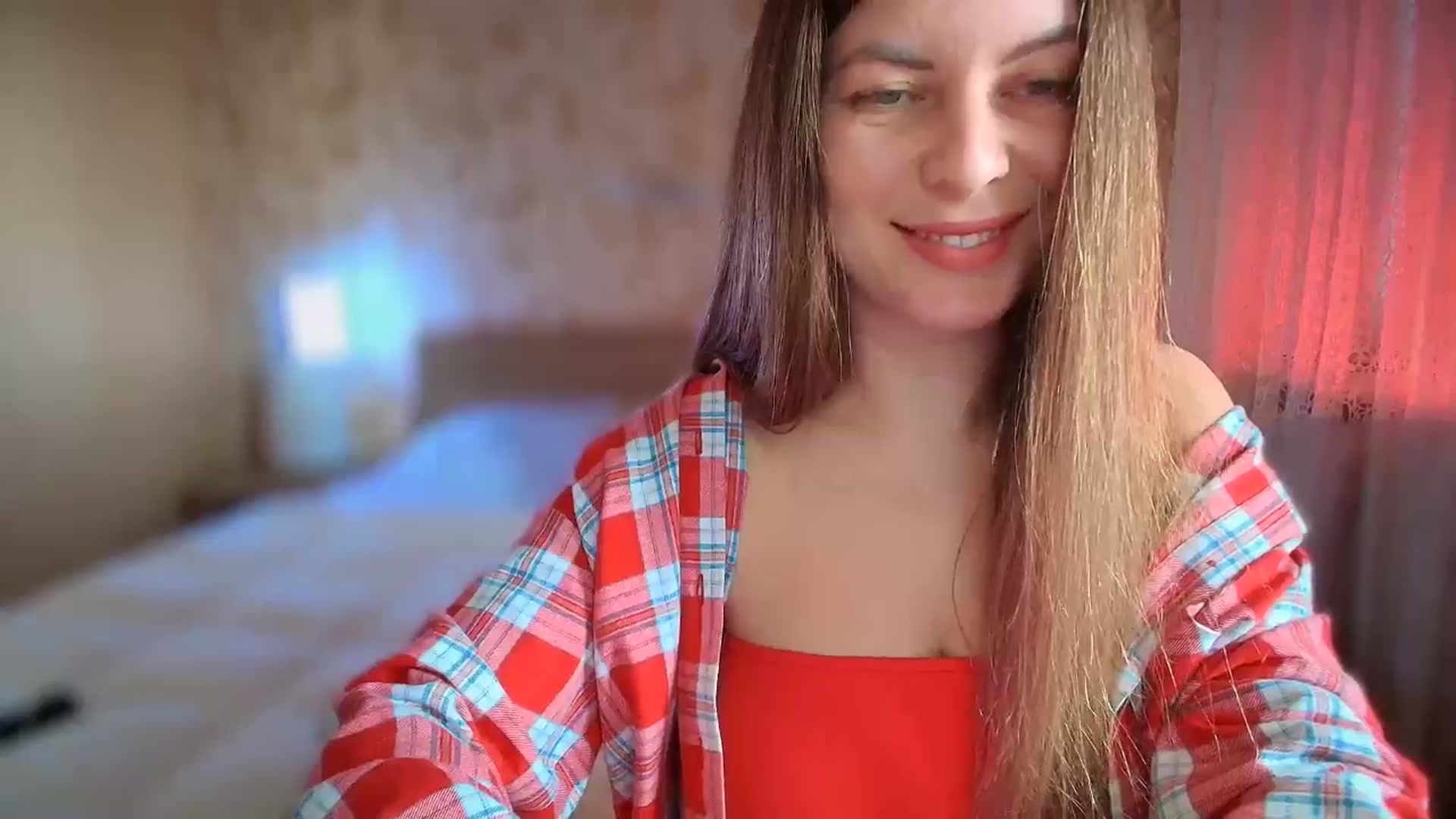 Gallery image thumbnail from BloodyMaria's myfreecams stream on, 12/26/2024, 09:03 image 9 of 20