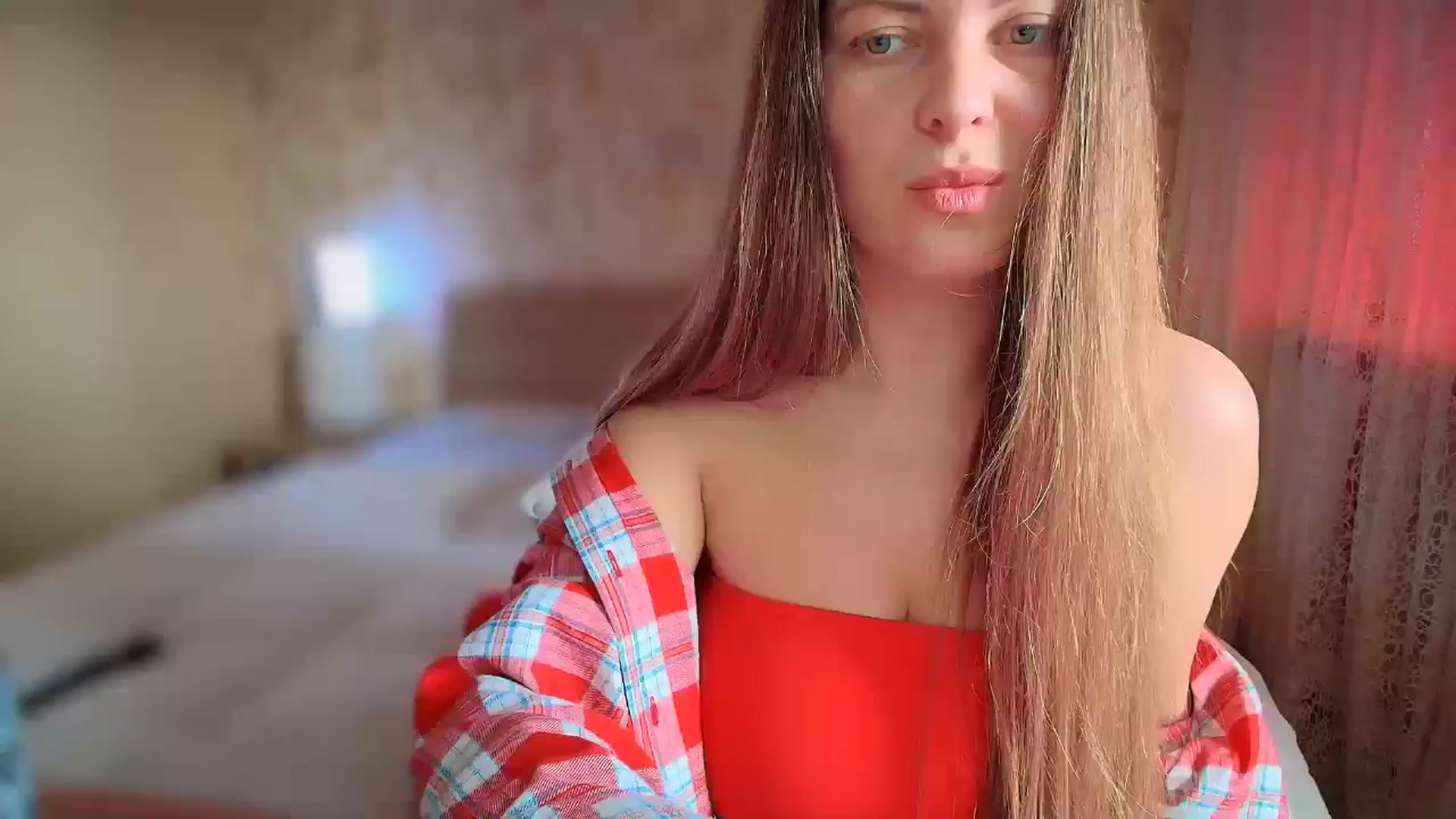 Gallery image thumbnail from BloodyMaria's myfreecams stream on, 12/26/2024, 11:17 image 7 of 20