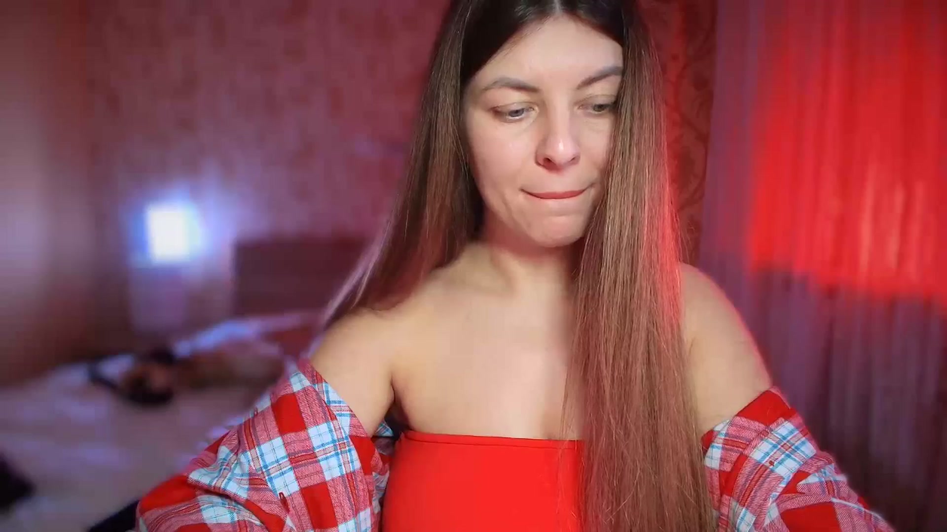 Gallery image thumbnail from BloodyMaria's myfreecams stream on, 12/26/2024, 13:16 image 18 of 20