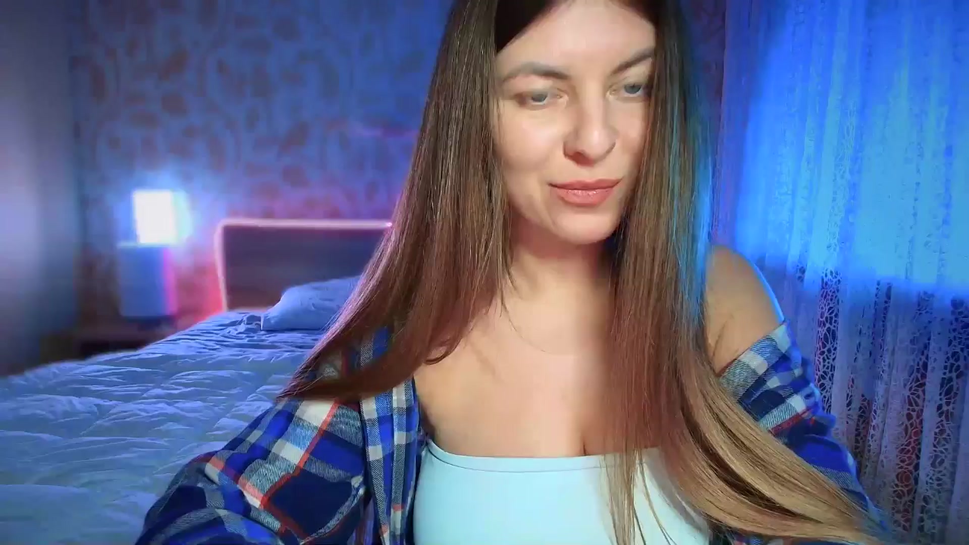 Gallery image thumbnail from BloodyMaria's myfreecams stream on, 12/26/2024, 19:41 image 1 of 20