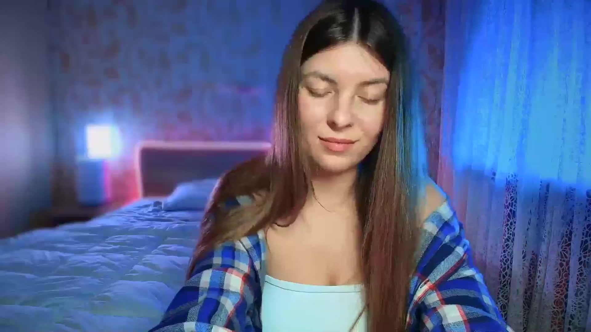 Gallery image thumbnail from BloodyMaria's myfreecams stream on, 12/26/2024, 19:41 image 6 of 20