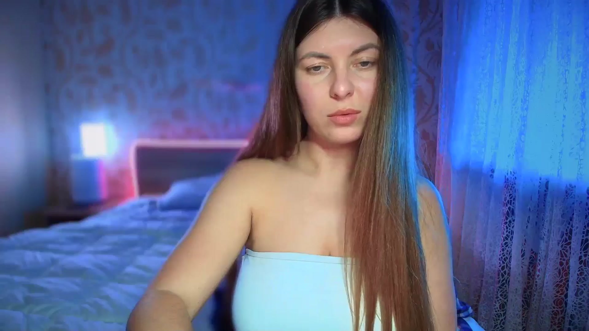 Gallery image thumbnail from BloodyMaria's myfreecams stream on, 12/26/2024, 19:41 image 14 of 20