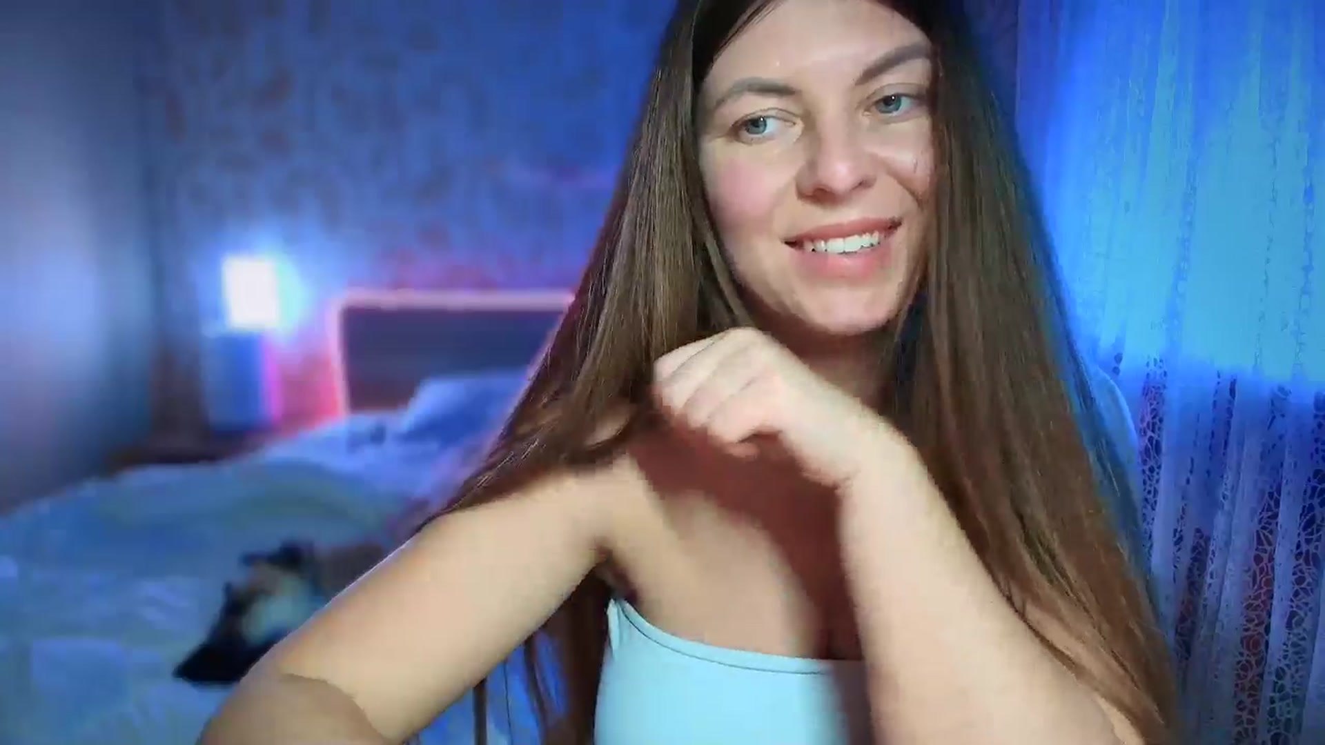 Gallery image thumbnail from BloodyMaria's myfreecams stream on, 12/26/2024, 19:41 image 18 of 20
