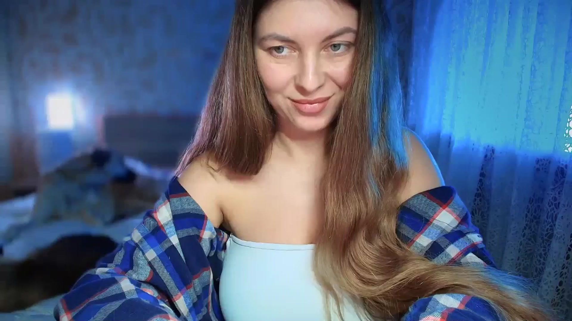 Gallery image thumbnail from BloodyMaria's myfreecams stream on, 12/27/2024, 10:11 image 10 of 20