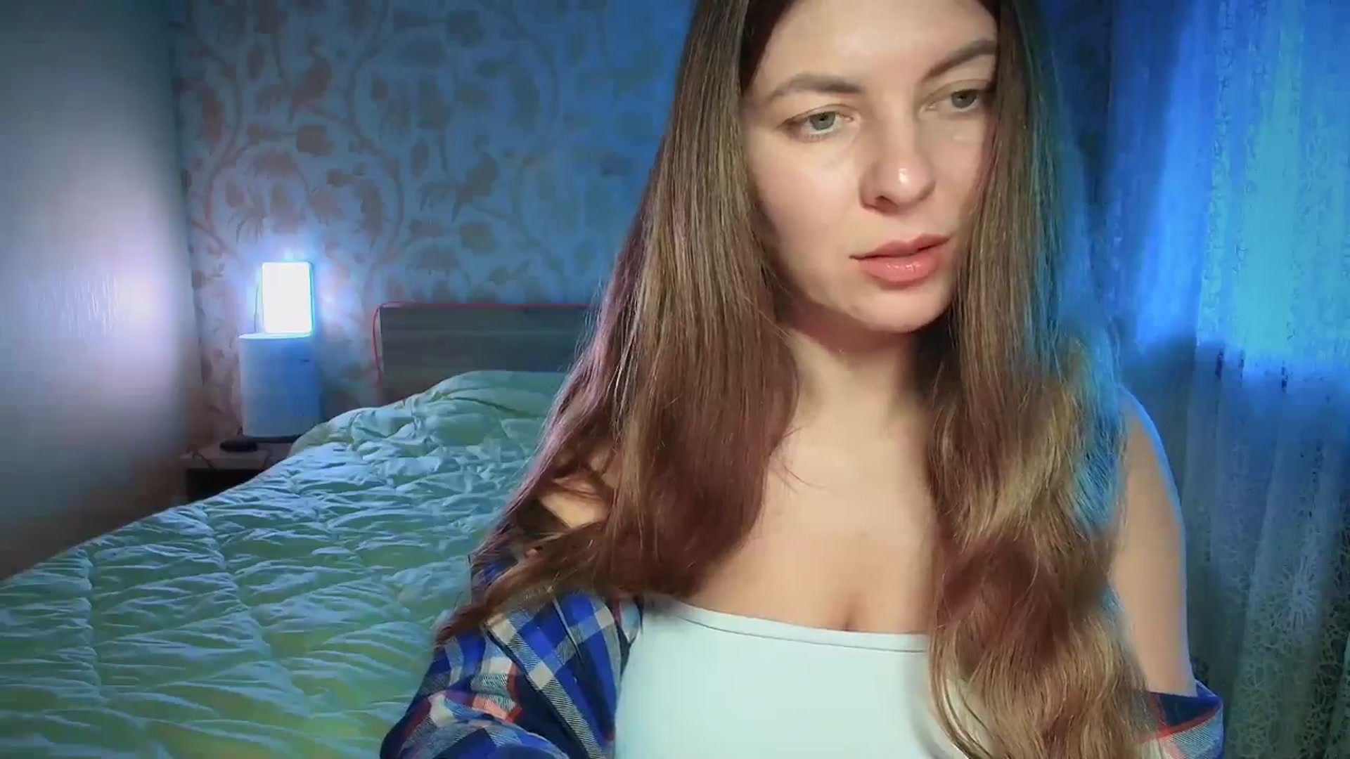 Gallery image thumbnail from BloodyMaria's myfreecams stream on, 12/27/2024, 13:21 image 14 of 20