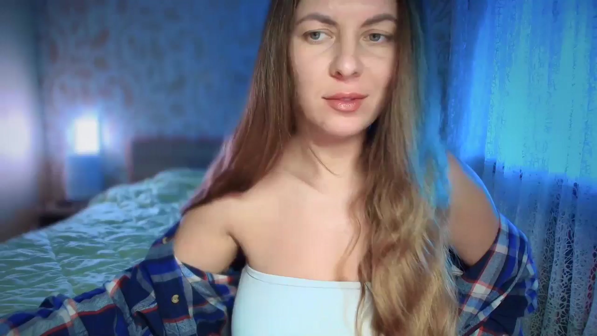 Gallery image thumbnail from BloodyMaria's myfreecams stream on, 12/27/2024, 13:21 image 1 of 20