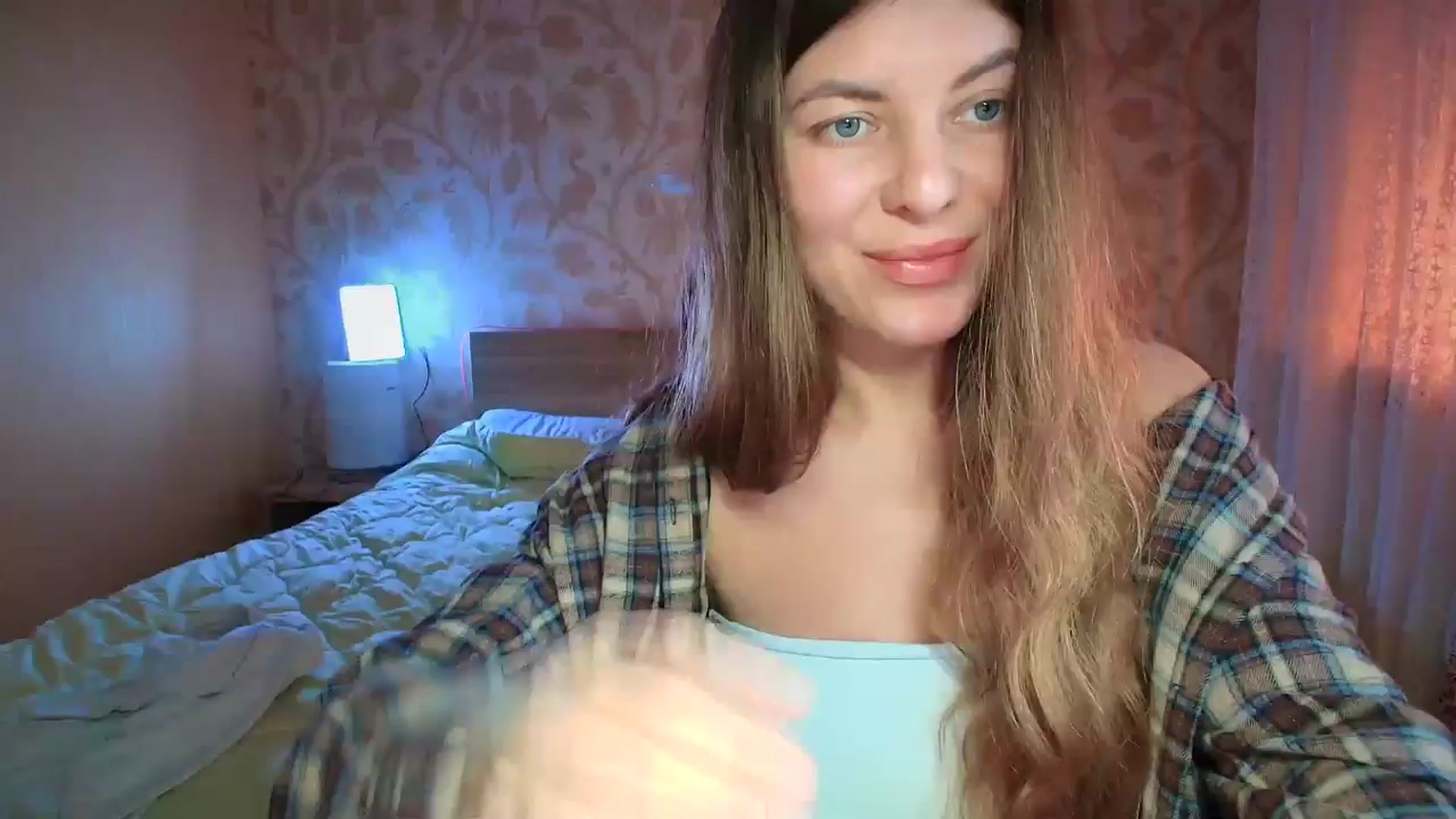 Gallery image thumbnail from BloodyMaria's myfreecams stream on, 12/28/2024, 11:31 image 1 of 20