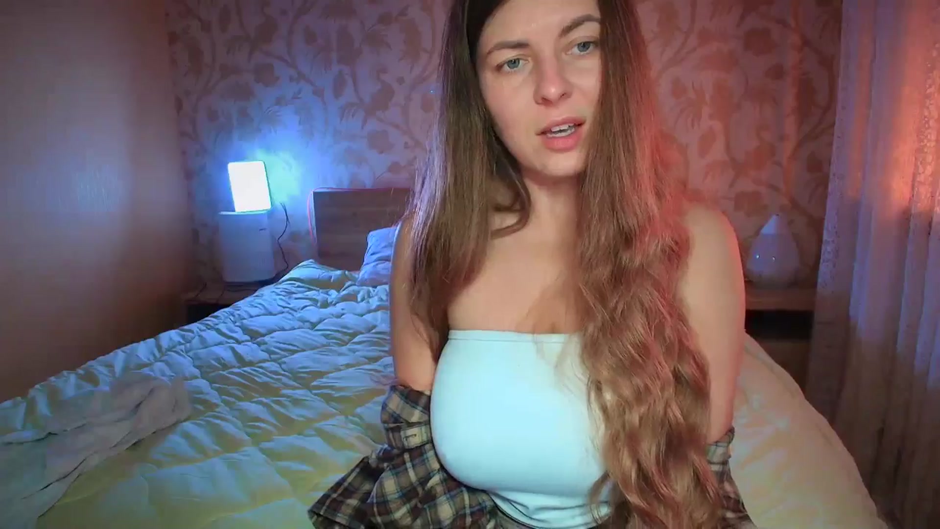 Gallery image thumbnail from BloodyMaria's myfreecams stream on, 12/28/2024, 14:07 image 20 of 20