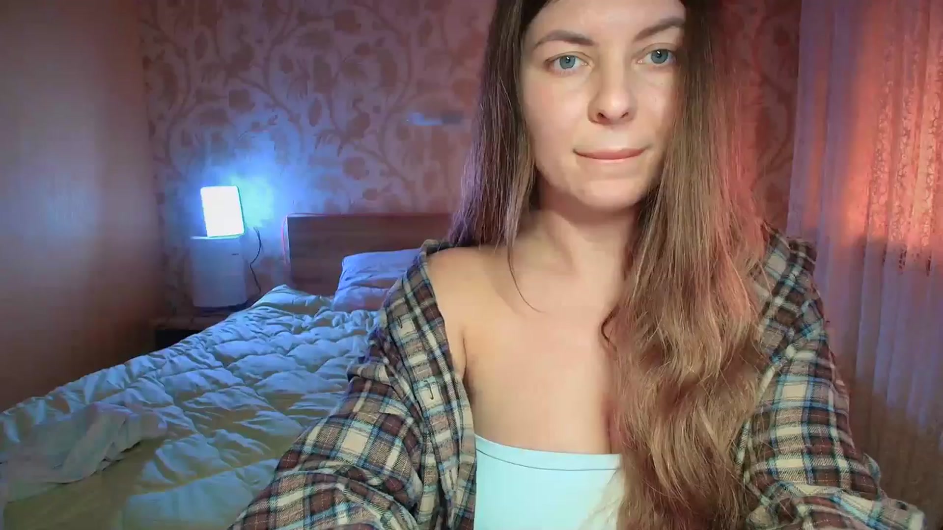 Gallery image thumbnail from BloodyMaria's myfreecams stream on, 12/28/2024, 14:07 image 2 of 20