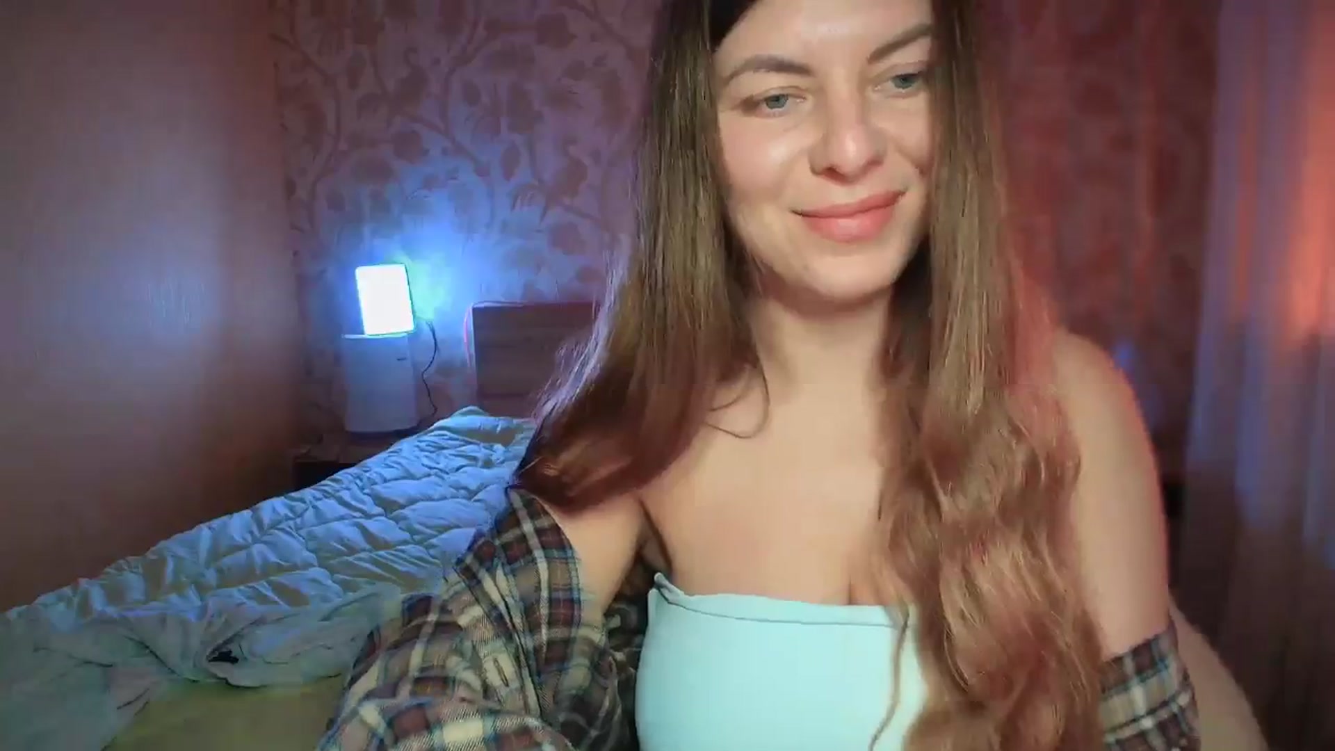 Gallery image thumbnail from BloodyMaria's myfreecams stream on, 12/28/2024, 15:09 image 17 of 20