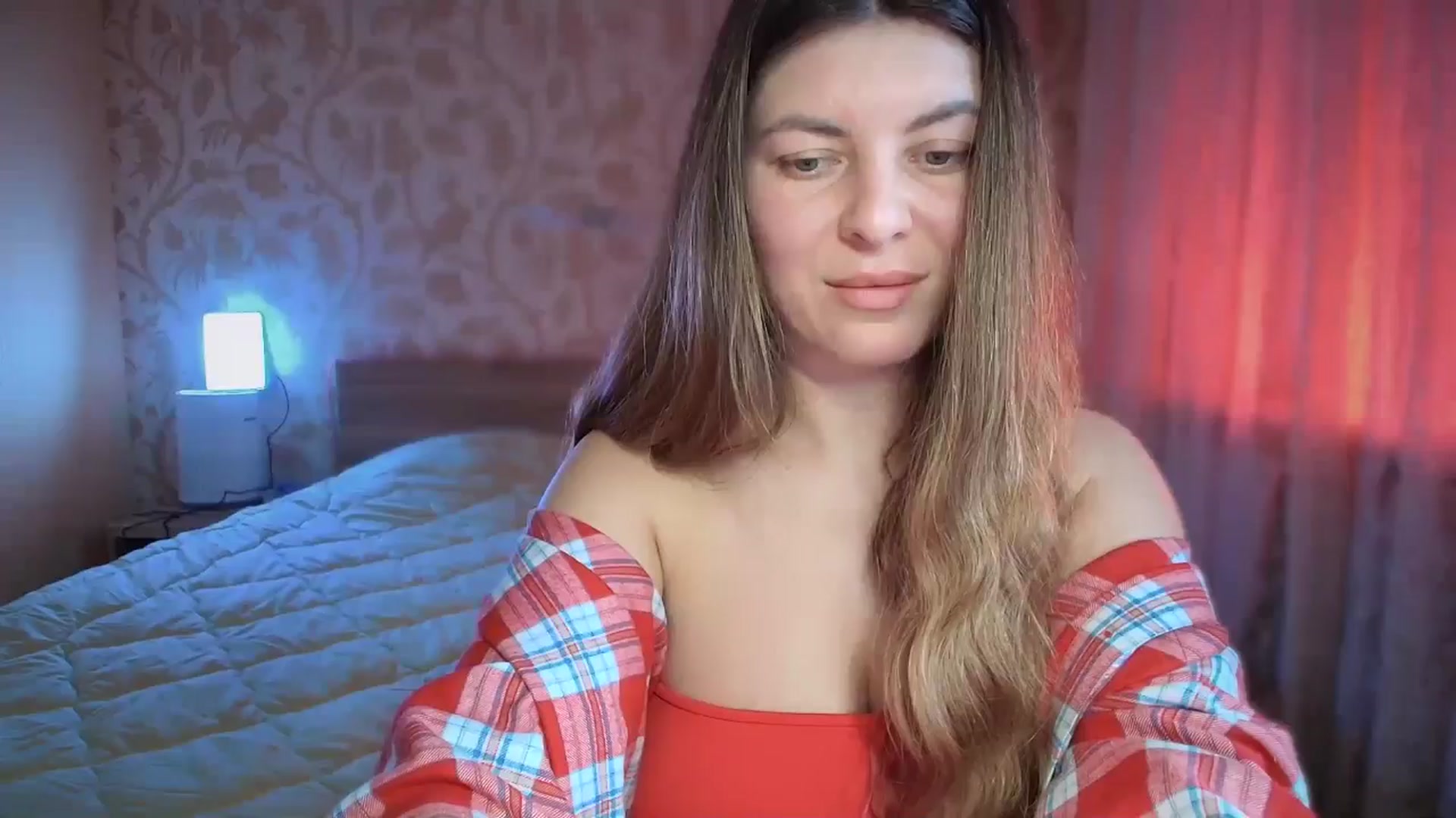 Gallery image thumbnail from BloodyMaria's myfreecams stream on, 12/29/2024, 11:41 image 3 of 20