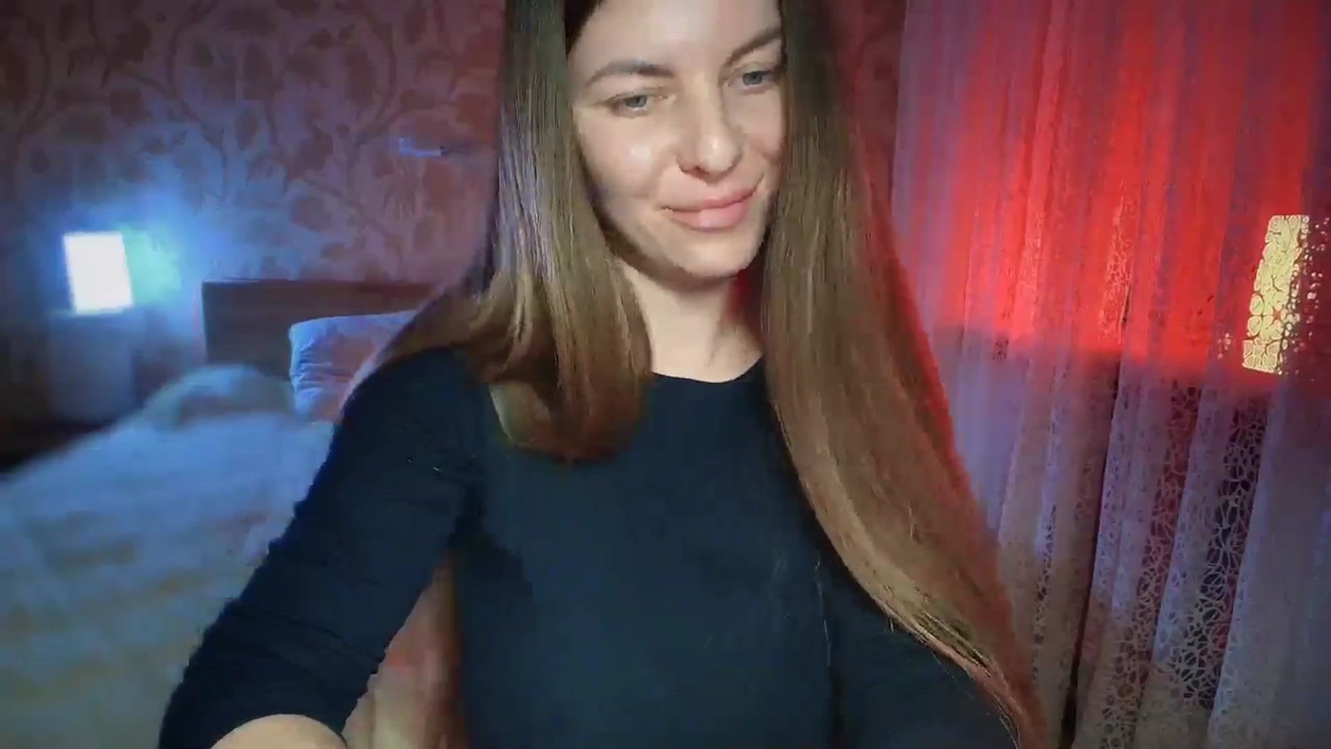 Gallery image thumbnail from BloodyMaria's myfreecams stream on, 12/30/2024, 17:19 image 12 of 20