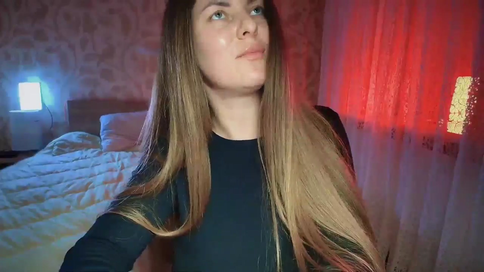 Gallery image thumbnail from BloodyMaria's myfreecams stream on, 12/30/2024, 18:29 image 11 of 20