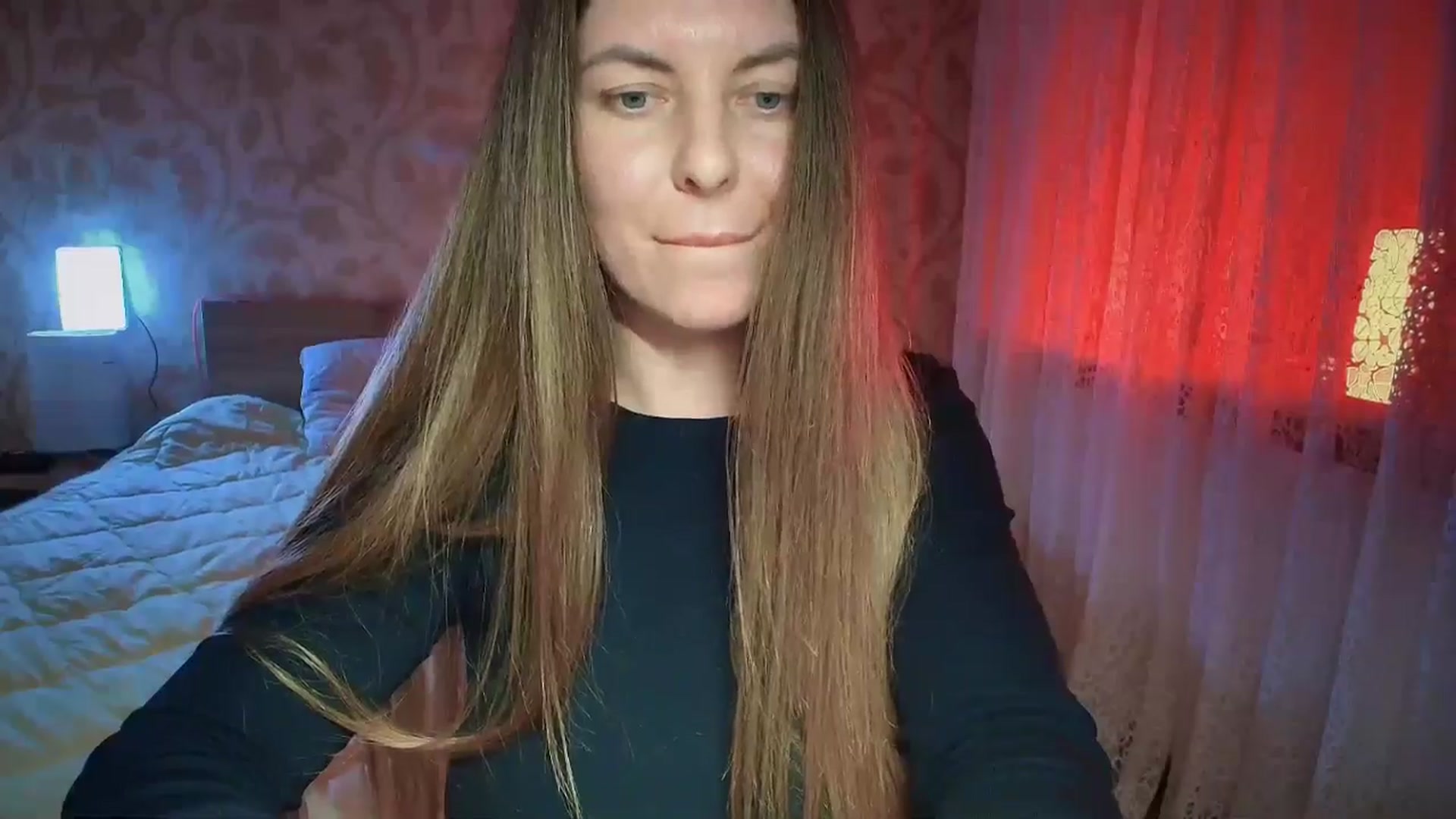 Gallery image thumbnail from BloodyMaria's myfreecams stream on, 12/30/2024, 18:29 image 12 of 20