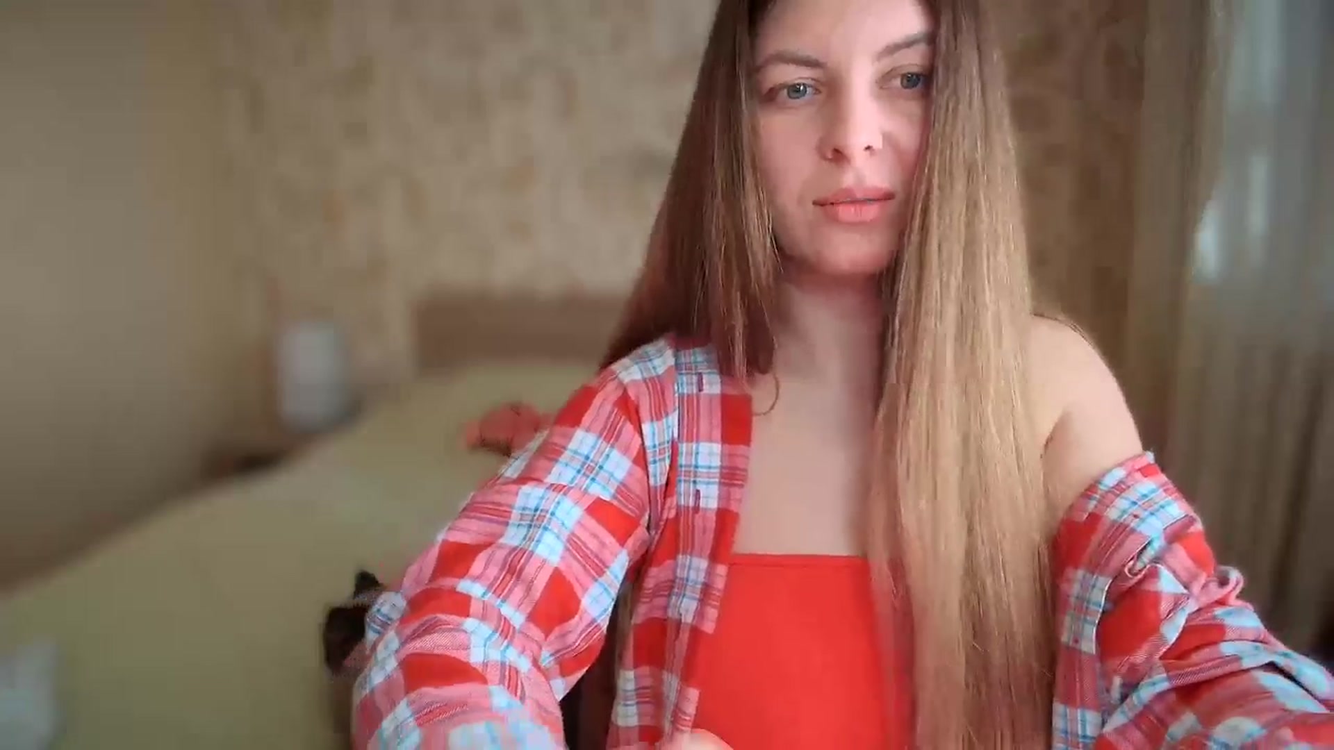 Gallery image thumbnail from BloodyMaria's myfreecams stream on, 01/05/2025, 08:52 image 18 of 20