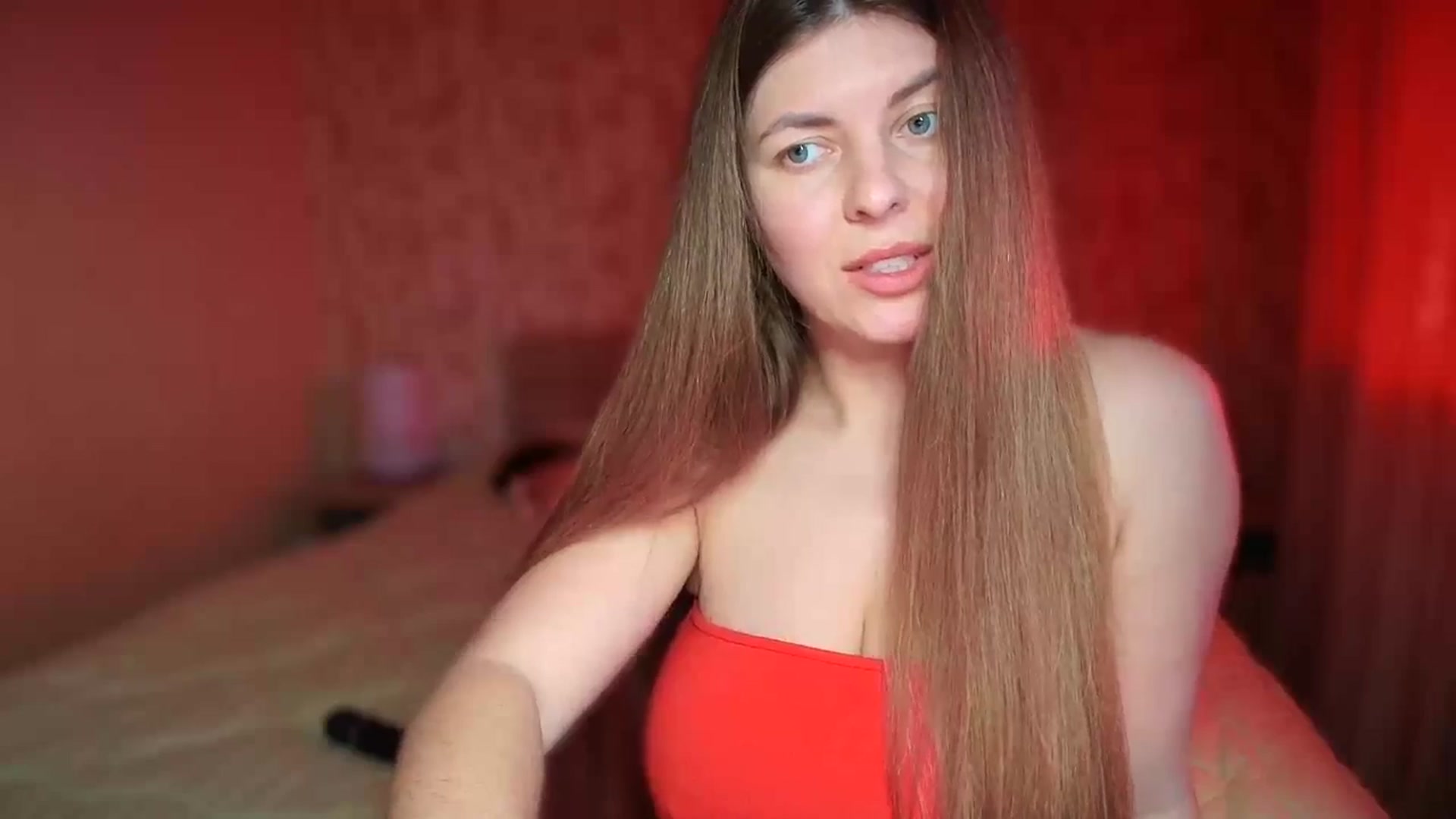 Gallery image thumbnail from BloodyMaria's myfreecams stream on, 01/05/2025, 14:11 image 8 of 20
