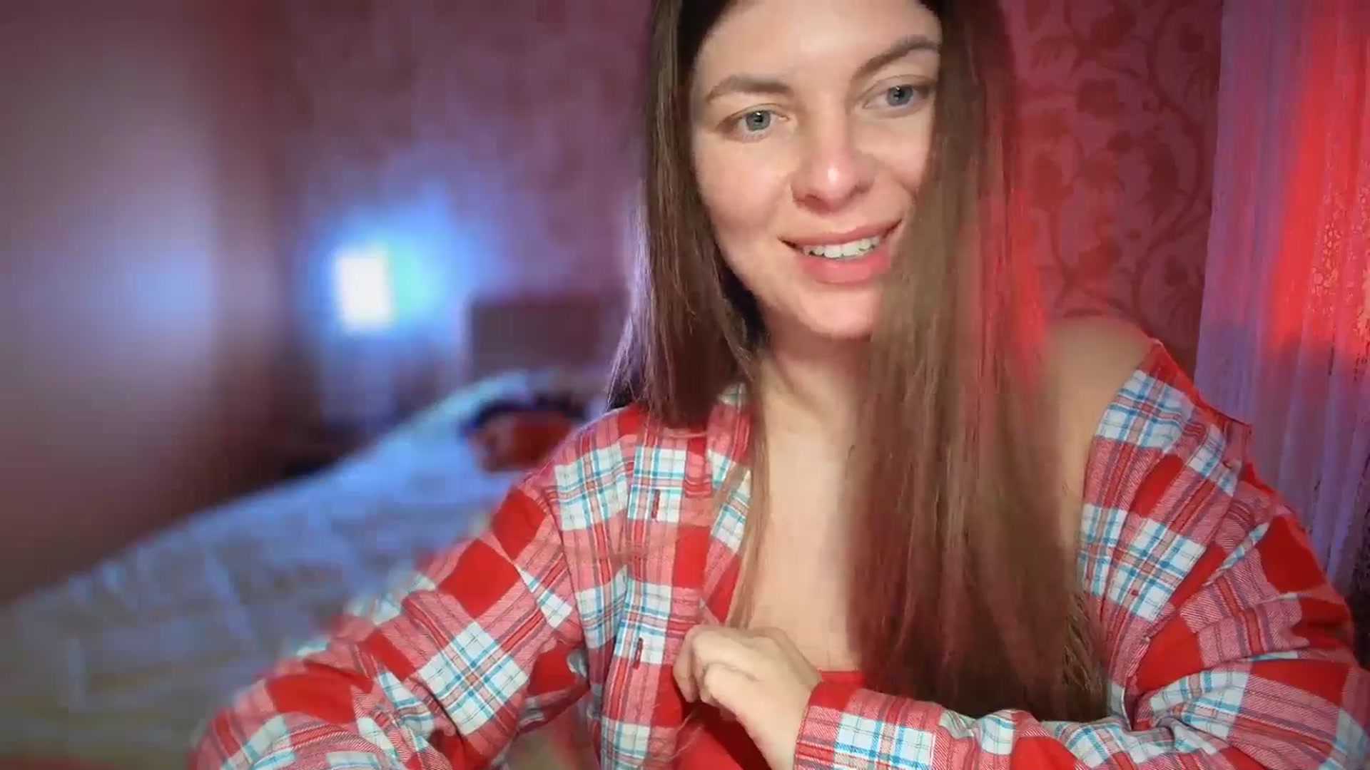 Gallery image thumbnail from BloodyMaria's myfreecams stream on, 01/05/2025, 15:17 image 12 of 20