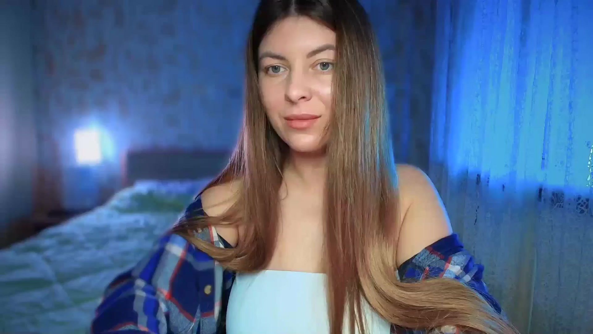 Gallery image thumbnail from BloodyMaria's myfreecams stream on, 01/06/2025, 07:48 image 9 of 20