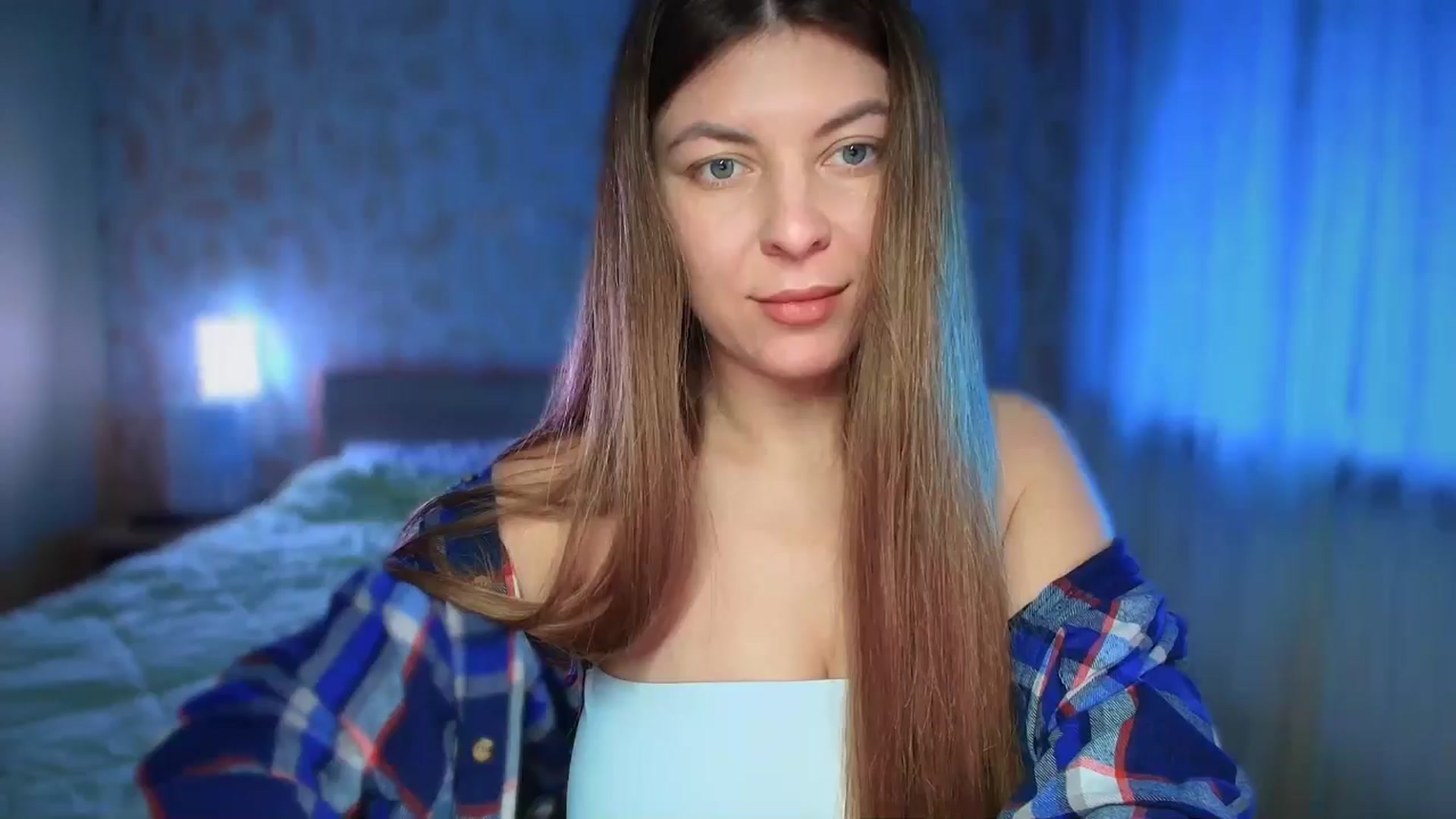 Gallery image thumbnail from BloodyMaria's myfreecams stream on, 01/06/2025, 07:48 image 1 of 20