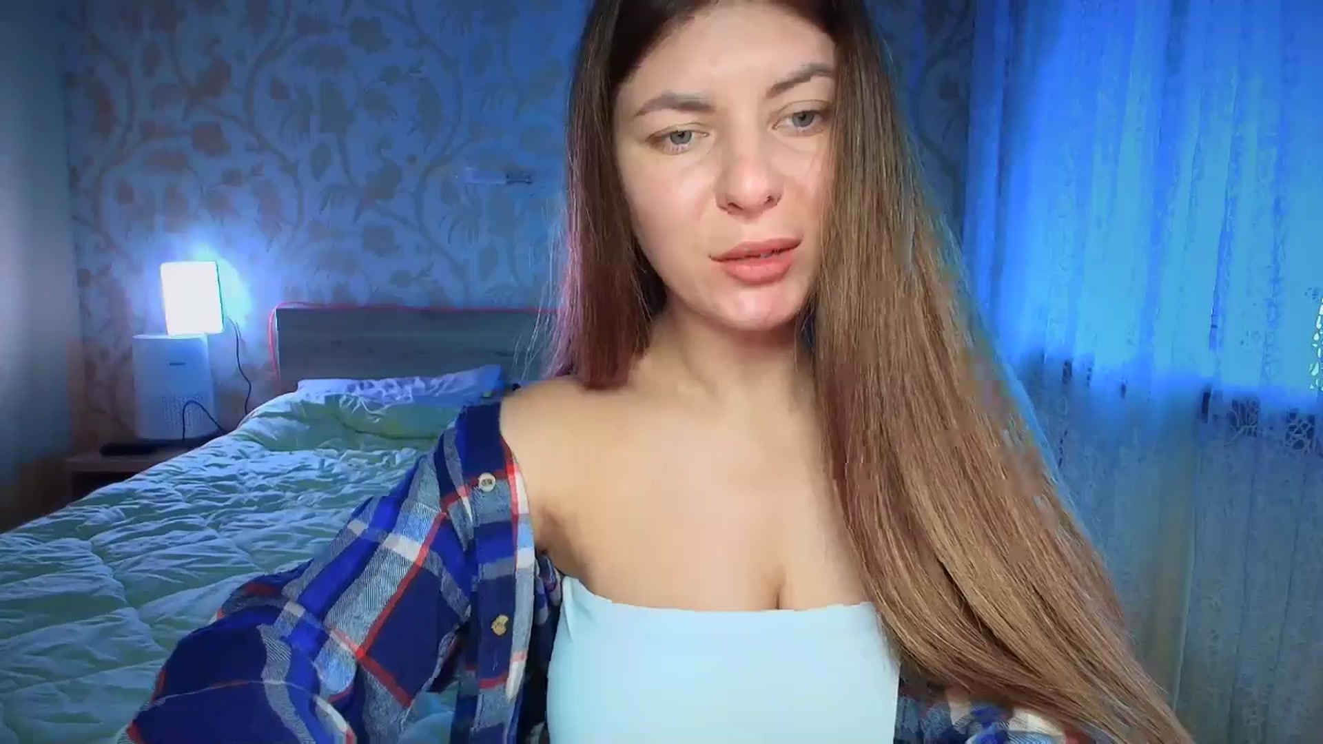 Gallery image thumbnail from BloodyMaria's myfreecams stream on, 01/06/2025, 07:48 image 14 of 20