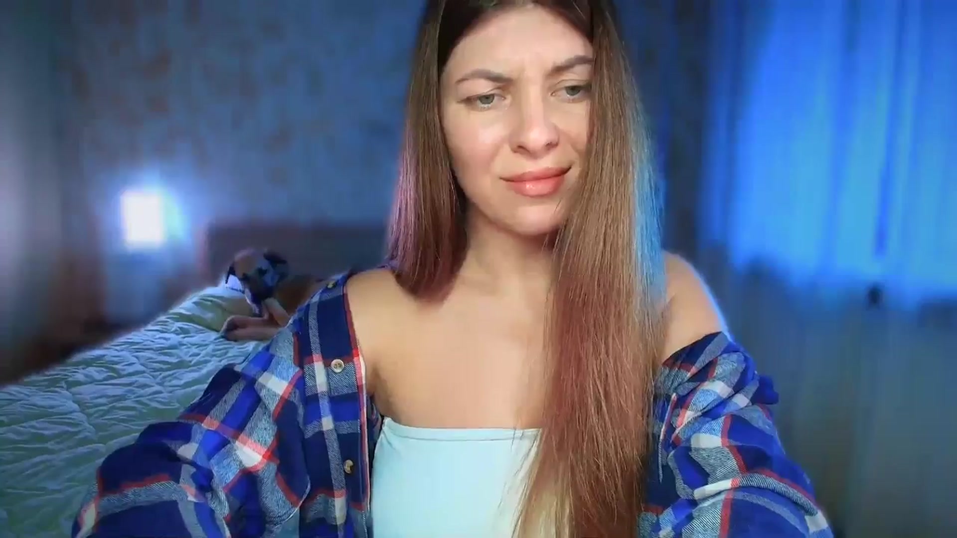 Gallery image thumbnail from BloodyMaria's myfreecams stream on, 01/06/2025, 11:48 image 2 of 20