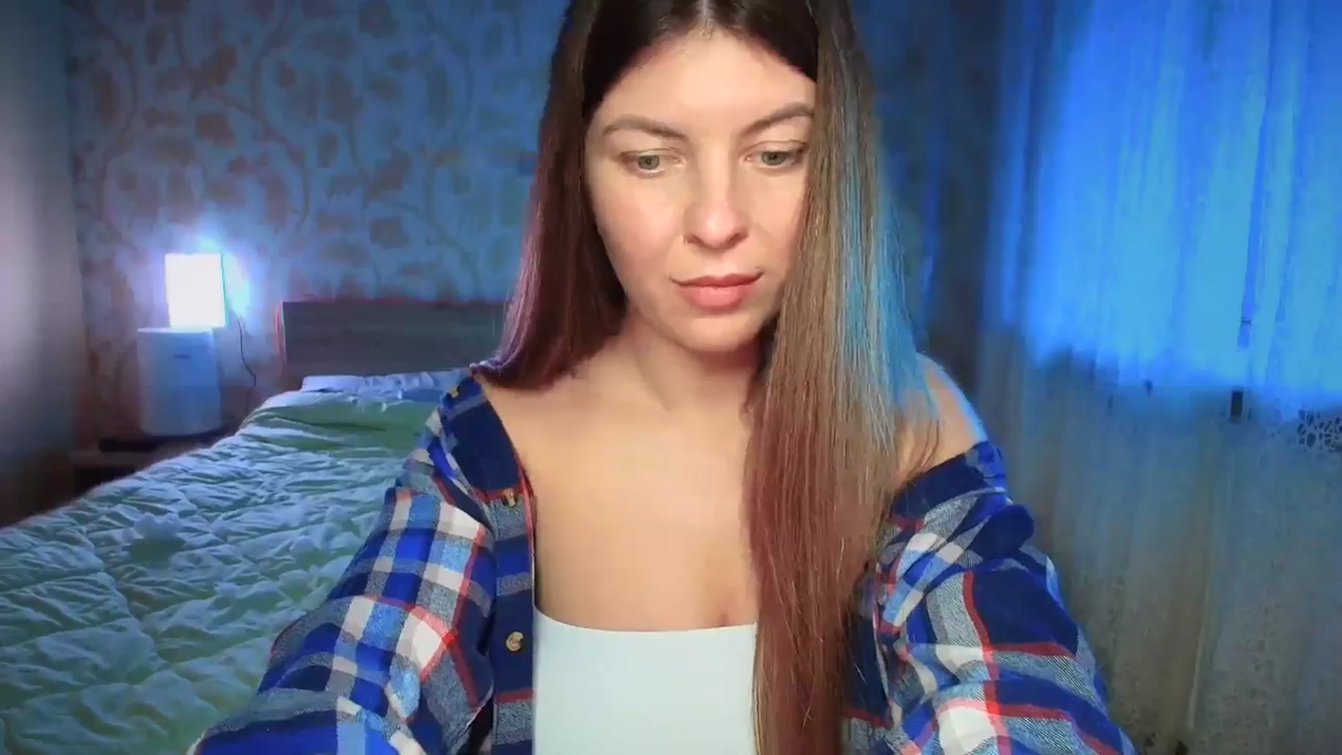 Gallery image thumbnail from BloodyMaria's myfreecams stream on, 01/06/2025, 13:34 image 9 of 20