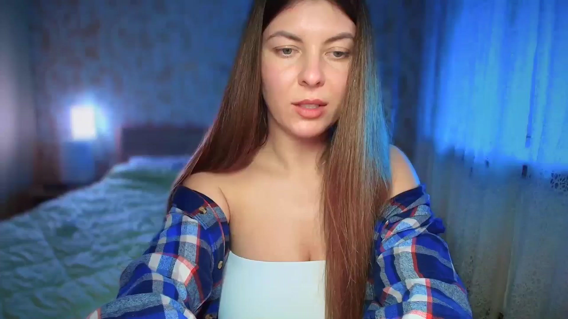 Gallery image thumbnail from BloodyMaria's myfreecams stream on, 01/06/2025, 13:34 image 4 of 20
