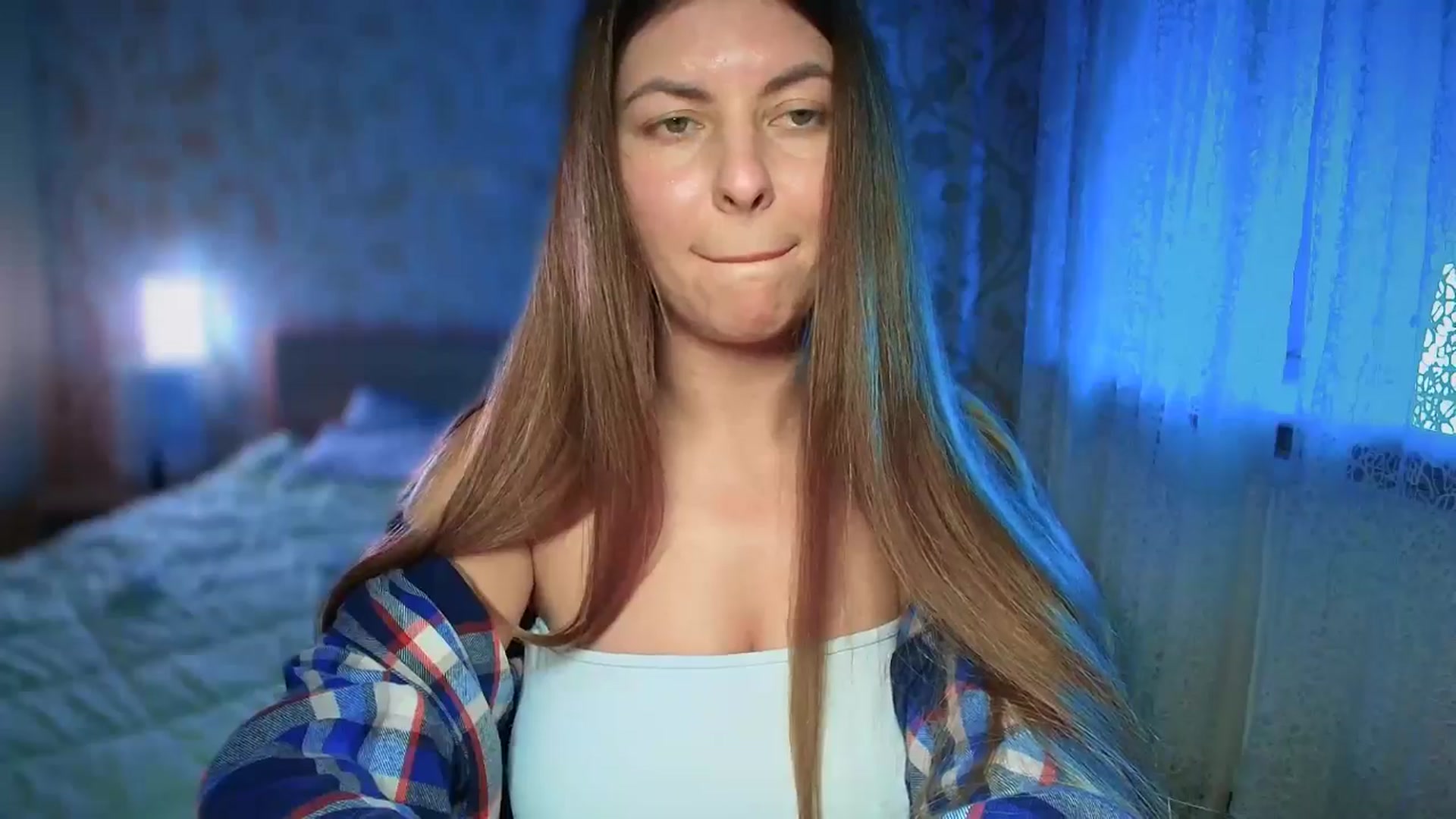 Gallery image thumbnail from BloodyMaria's myfreecams stream on, 01/06/2025, 14:30 image 19 of 20