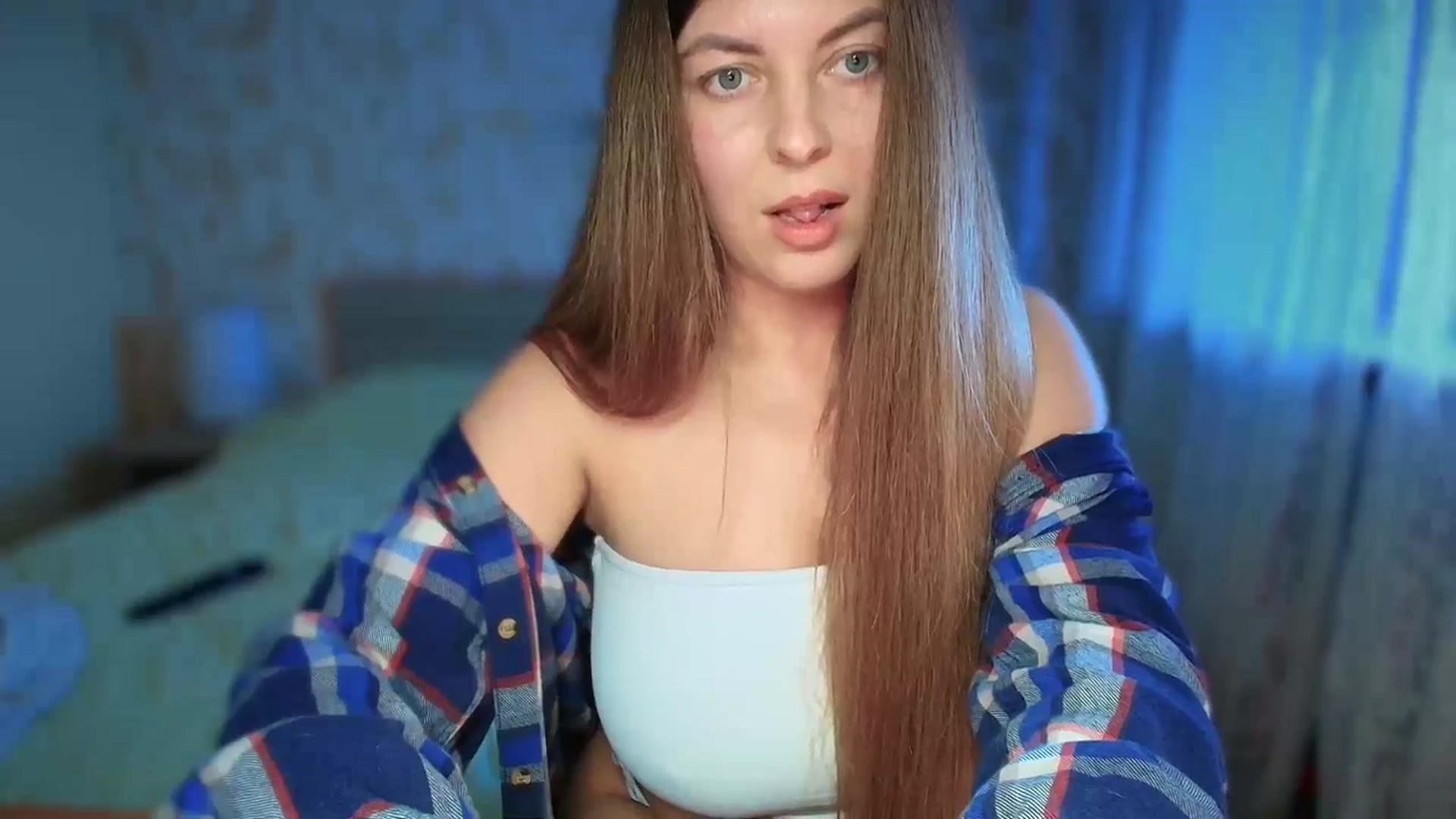 Gallery image thumbnail from BloodyMaria's myfreecams stream on, 01/07/2025, 13:27 image 9 of 20