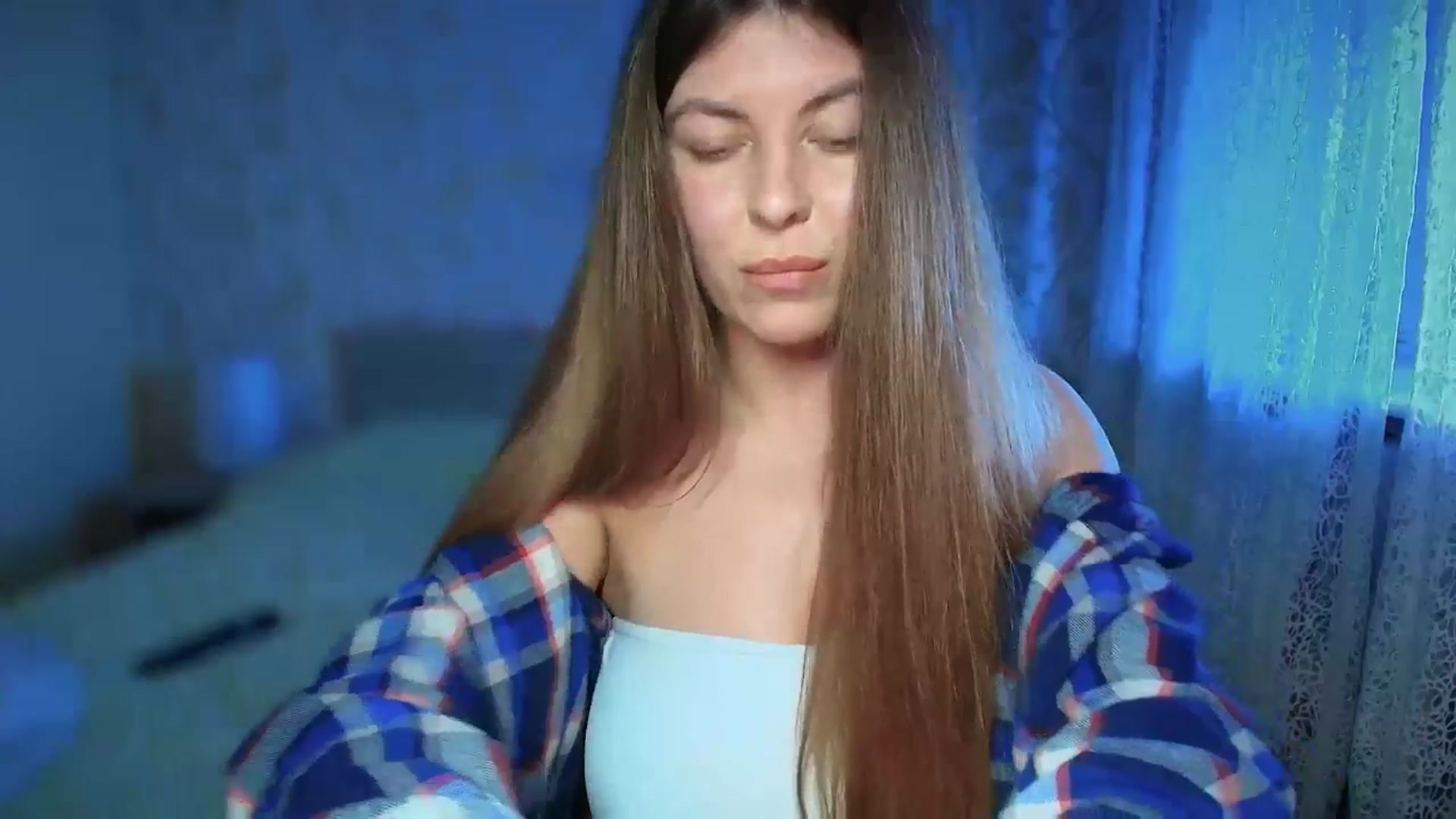 Gallery image thumbnail from BloodyMaria's myfreecams stream on, 01/07/2025, 13:38 image 5 of 20